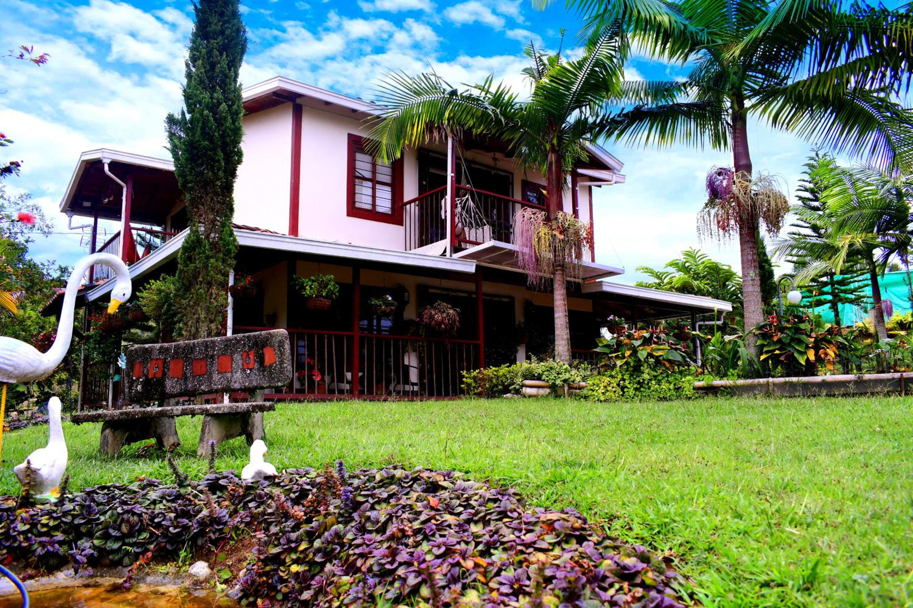Finca en Guatapé a solo minutos de la piedra, con Jacuzzi & piscina