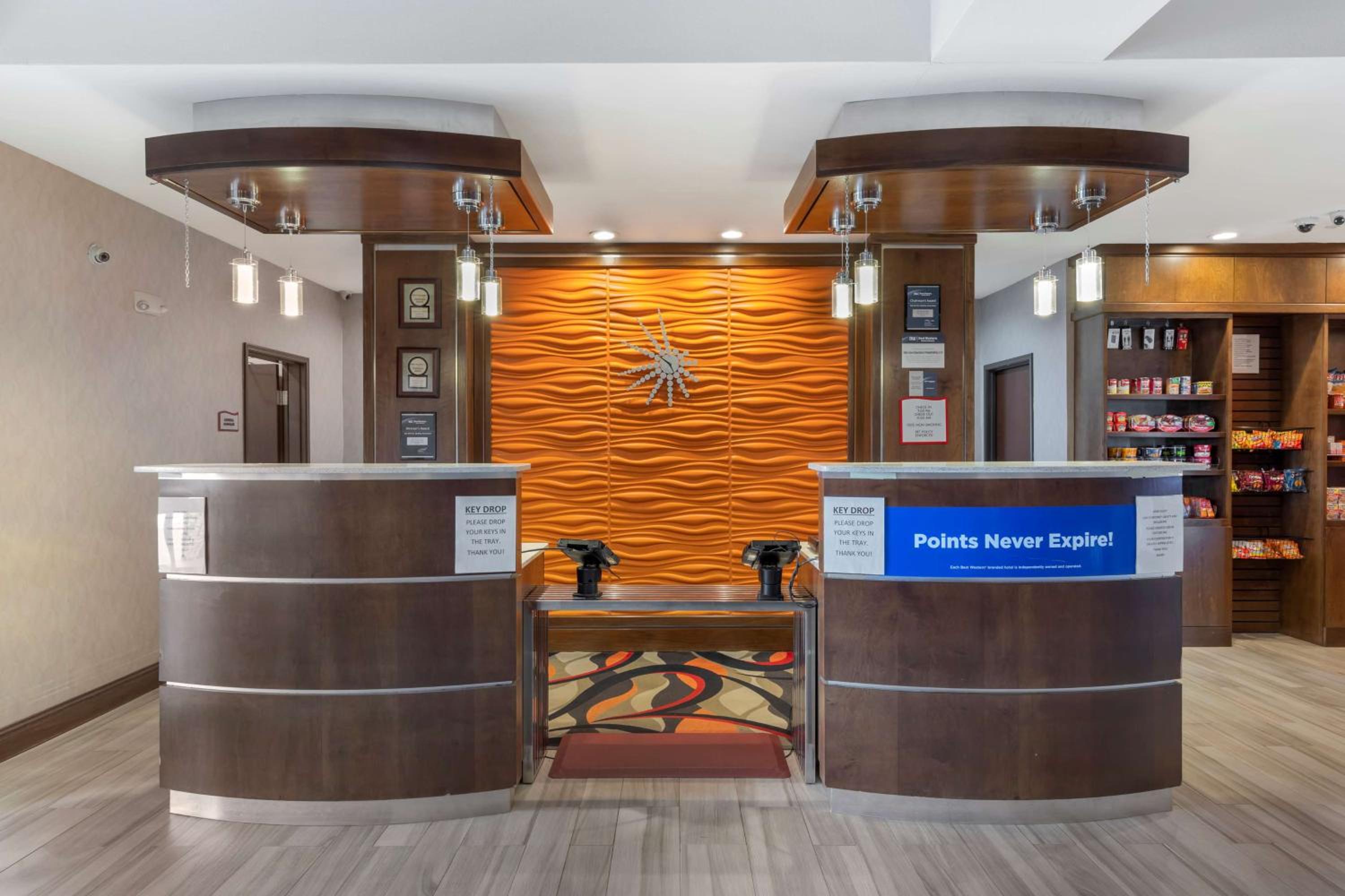 Fort Stockton Vacations - Best Western Plus Fort Stockton Hotel - Property Image 3