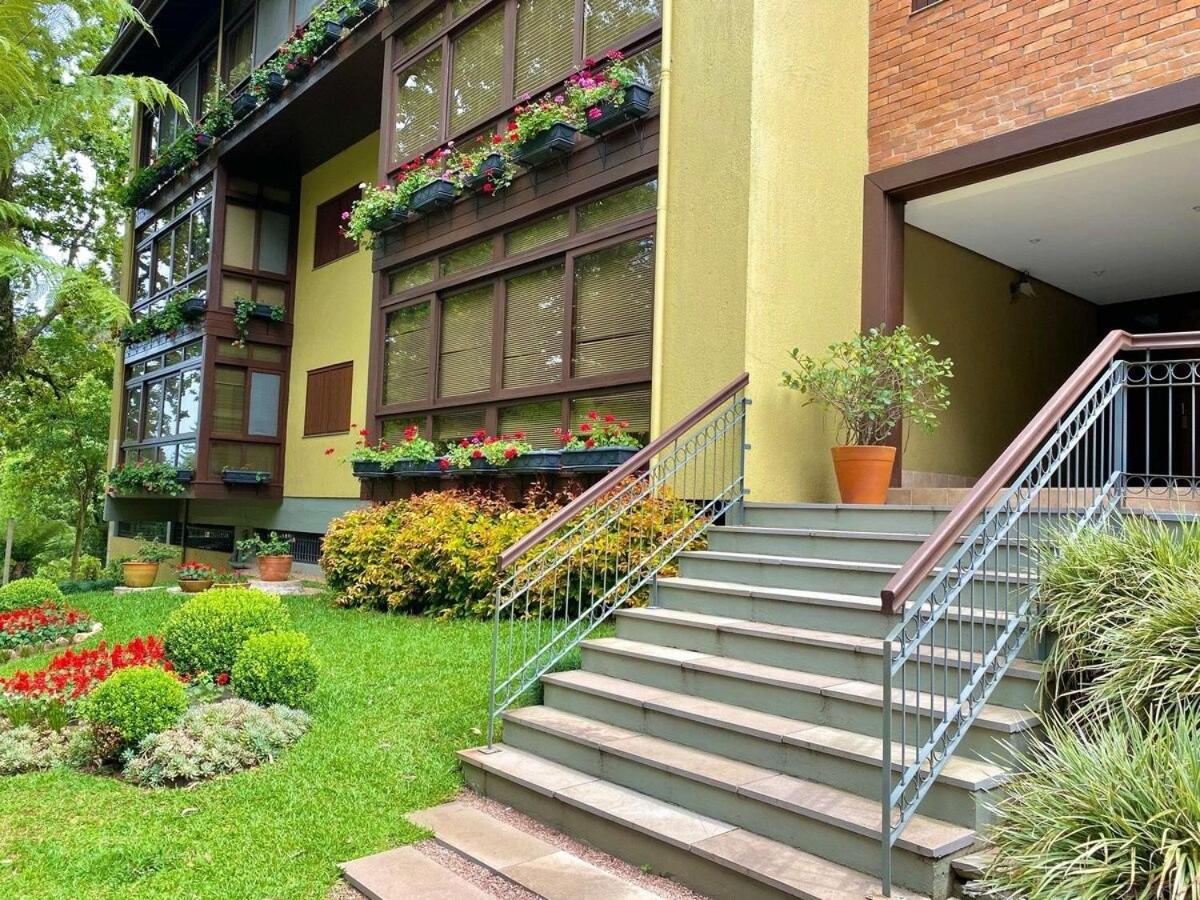 Apartamentos GRUNENBERG a 5 min do CENTRO by Achei Gramado
