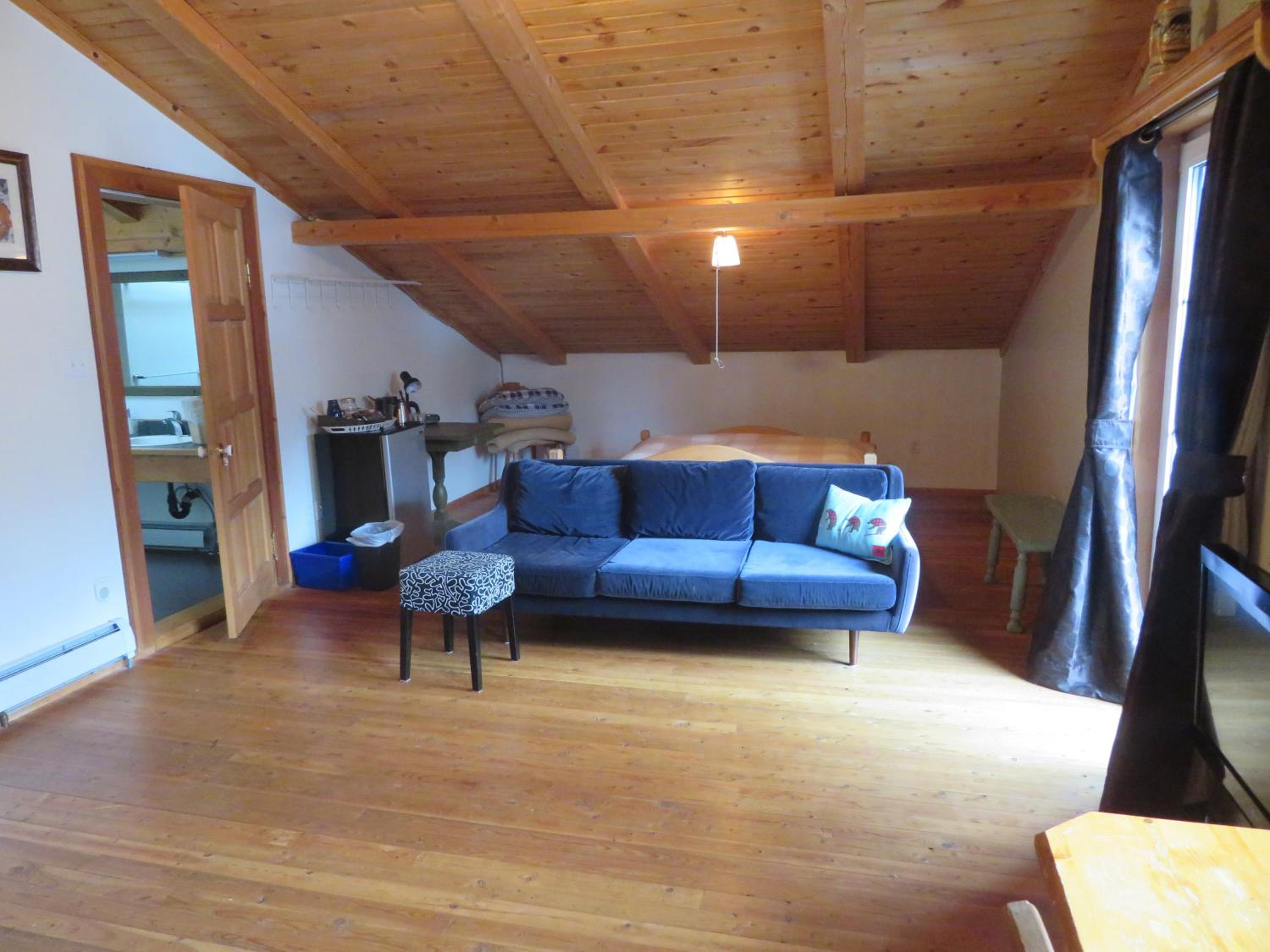 Alpenglow Bed and Breakfast