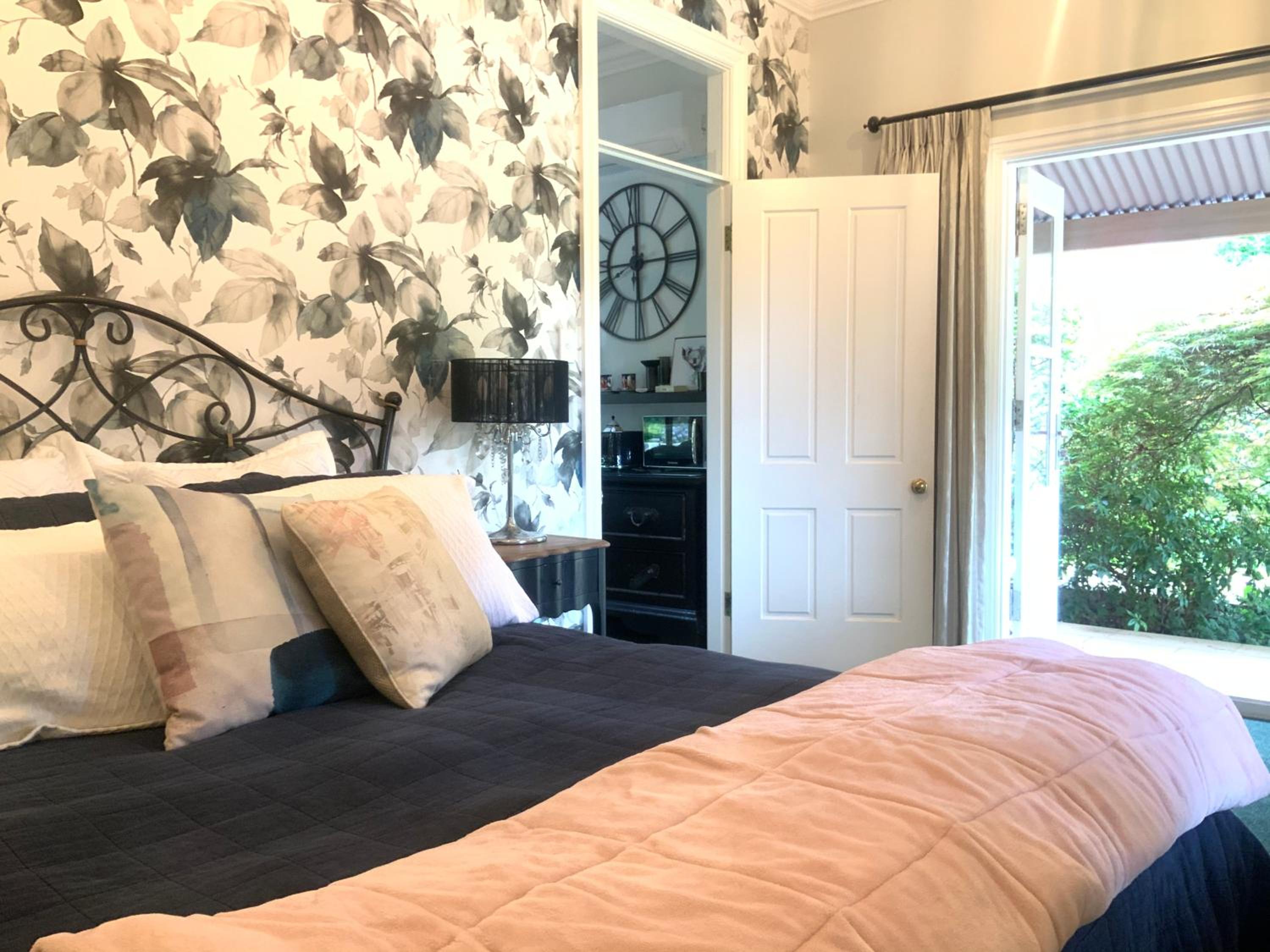 Pool Queen Bedroom Suite