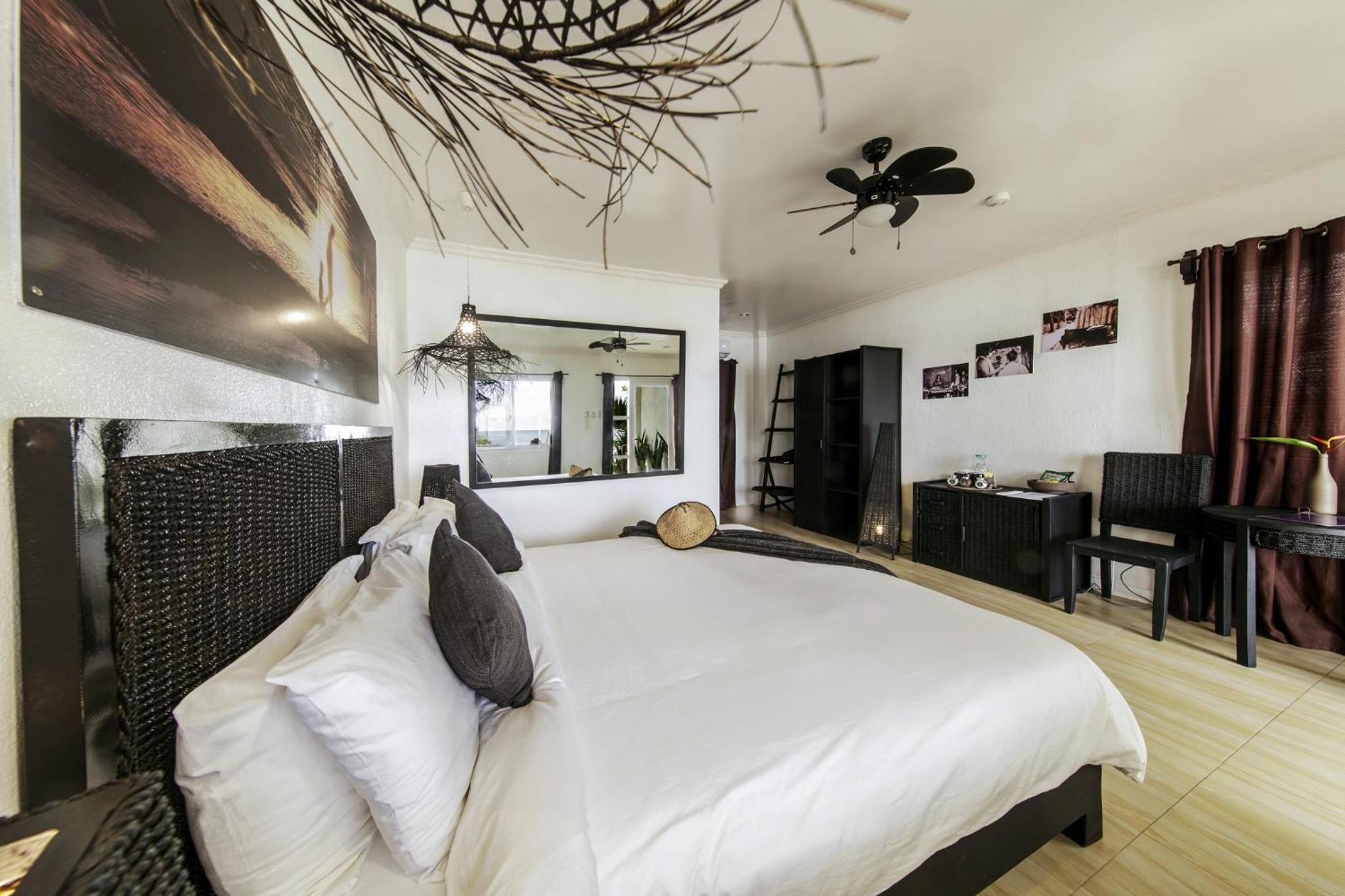 Ocean Vida Beach and Dive Resort 6