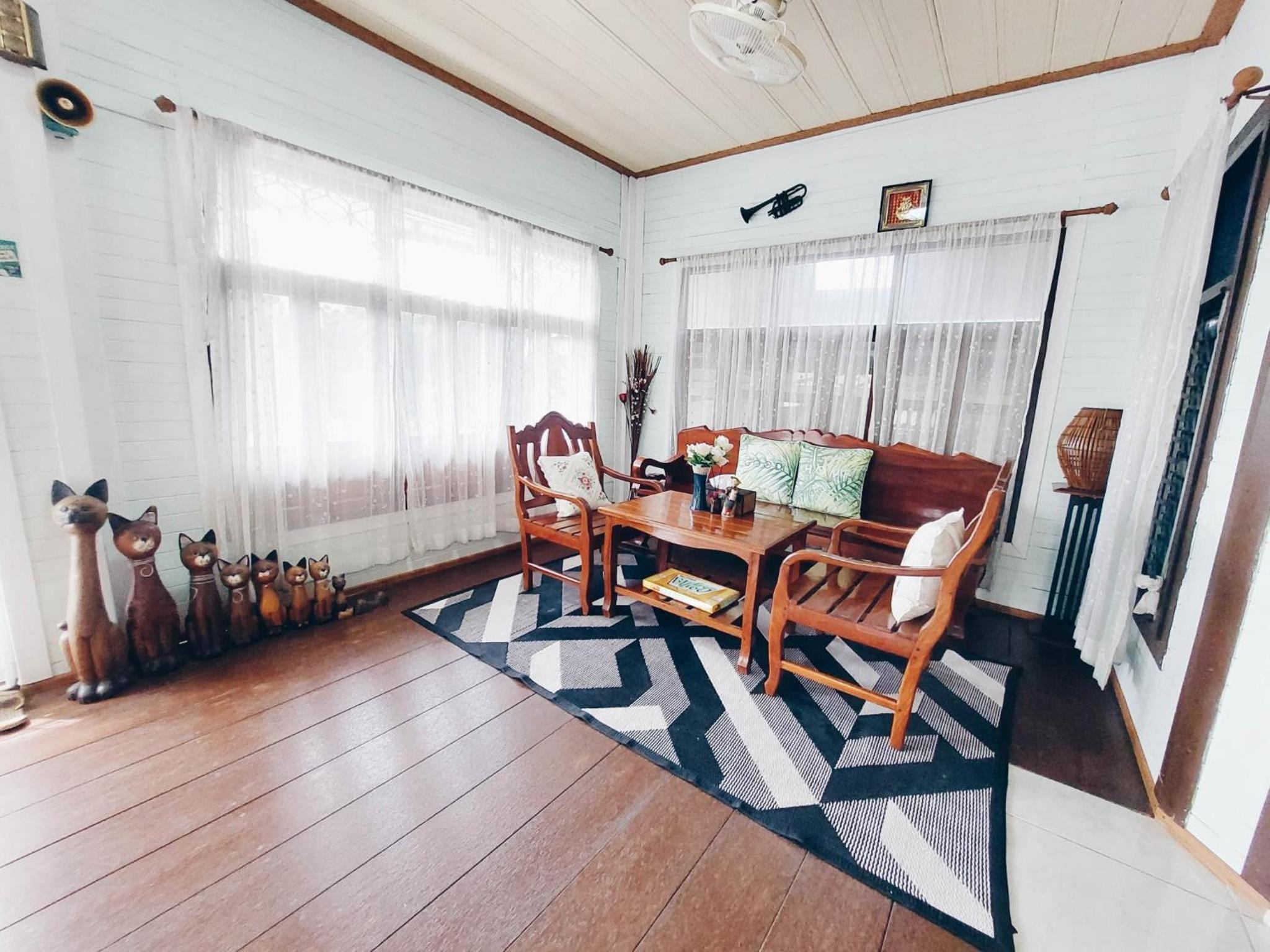 Green Riverside Homestay