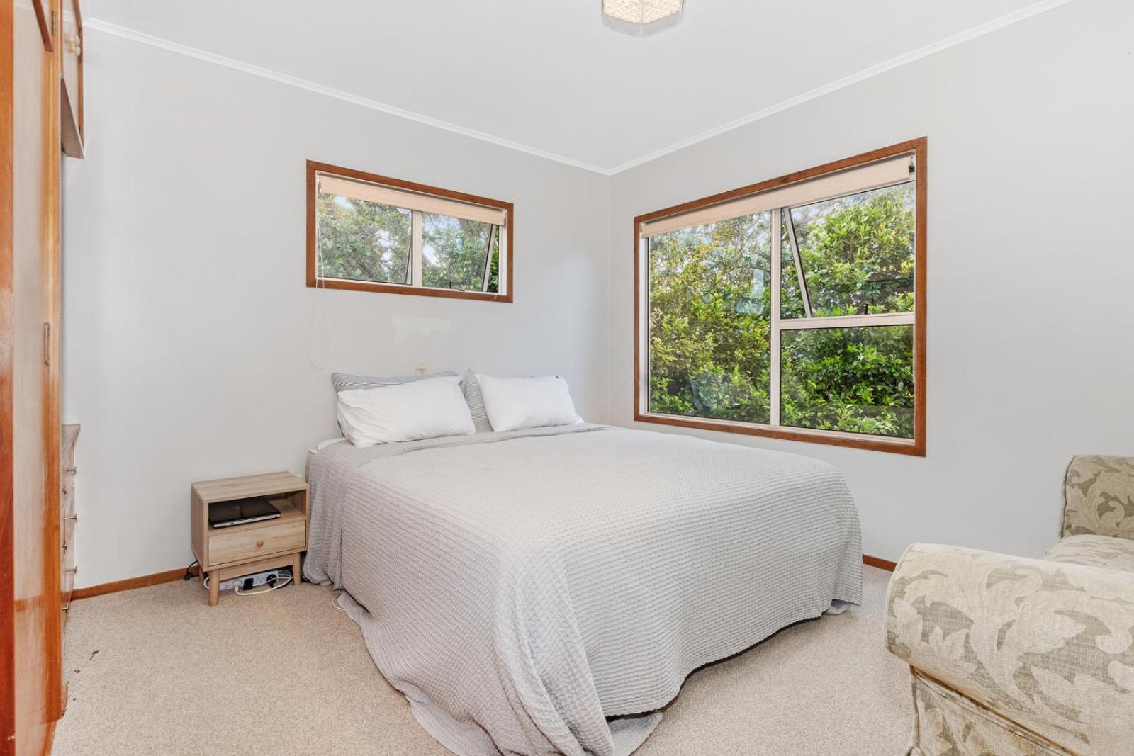 Surfers Lookout - Waipu Cove Holiday Home