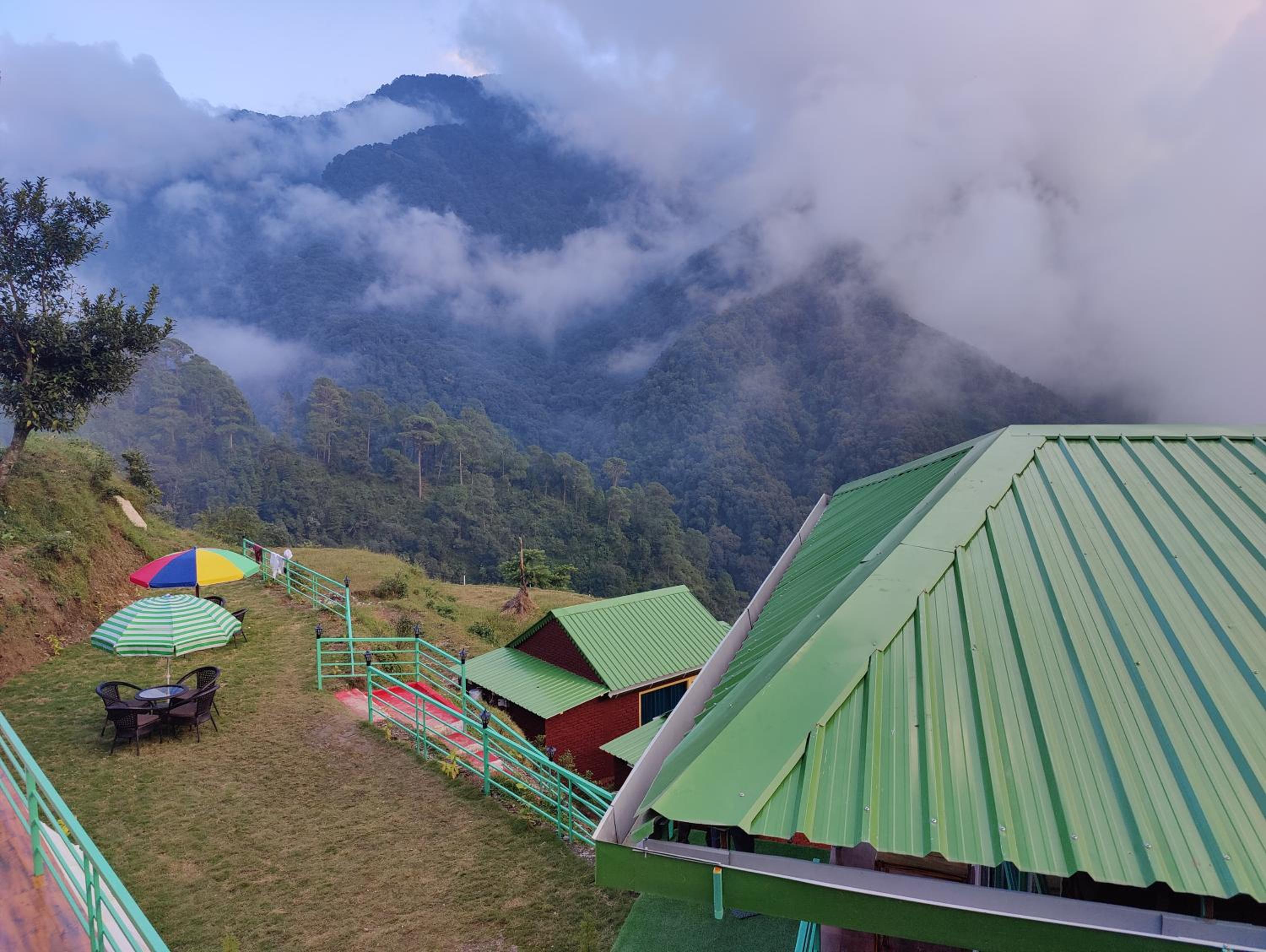 LaSerene The Cottage - Pangot view 2