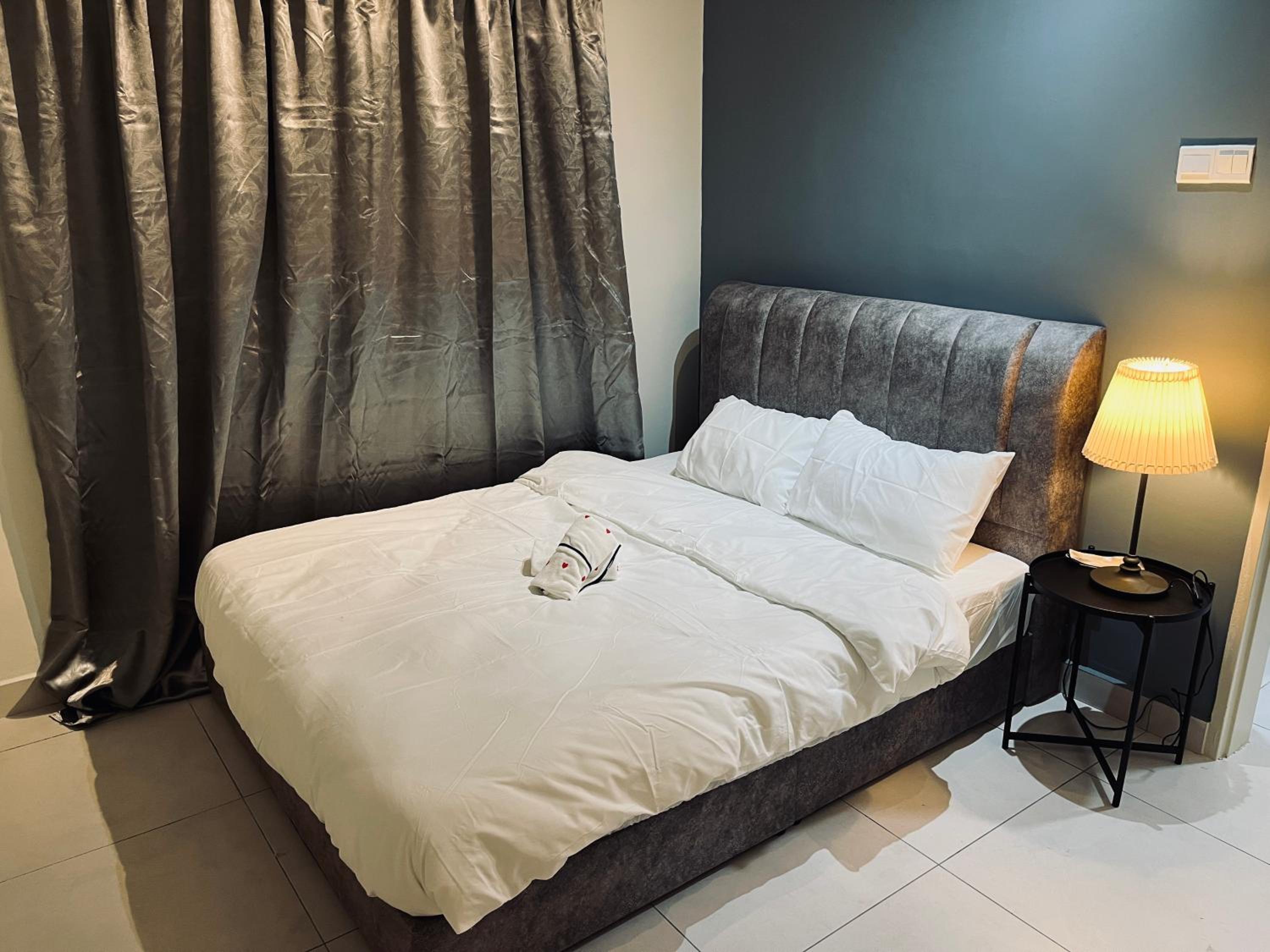 Maxim 2 bedrooms MRT station Cheras Kuala Lumpur HomeStay