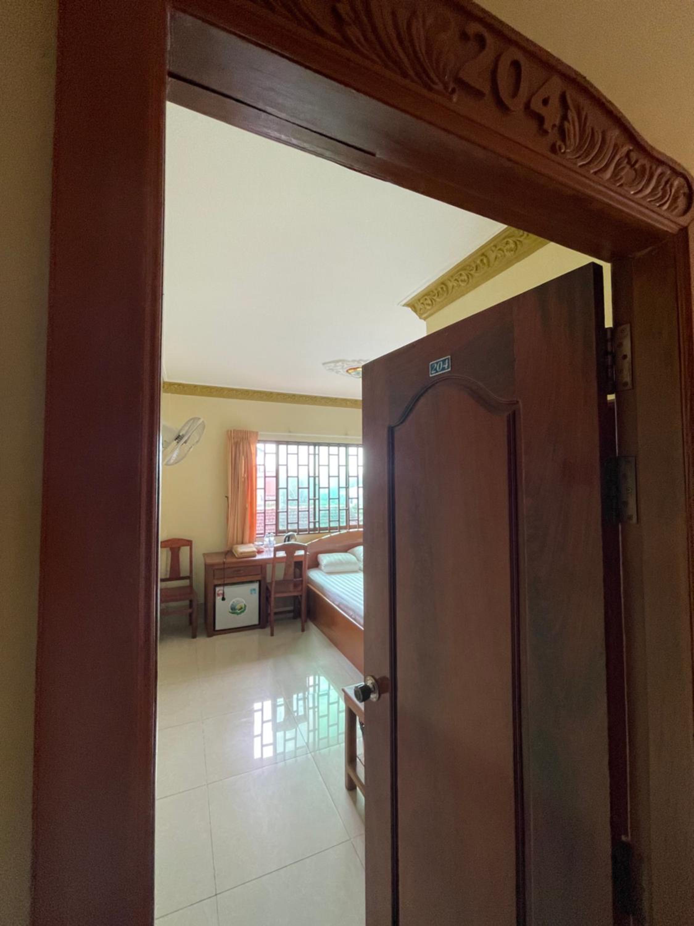 Apsara Guest House Kampot City view 2