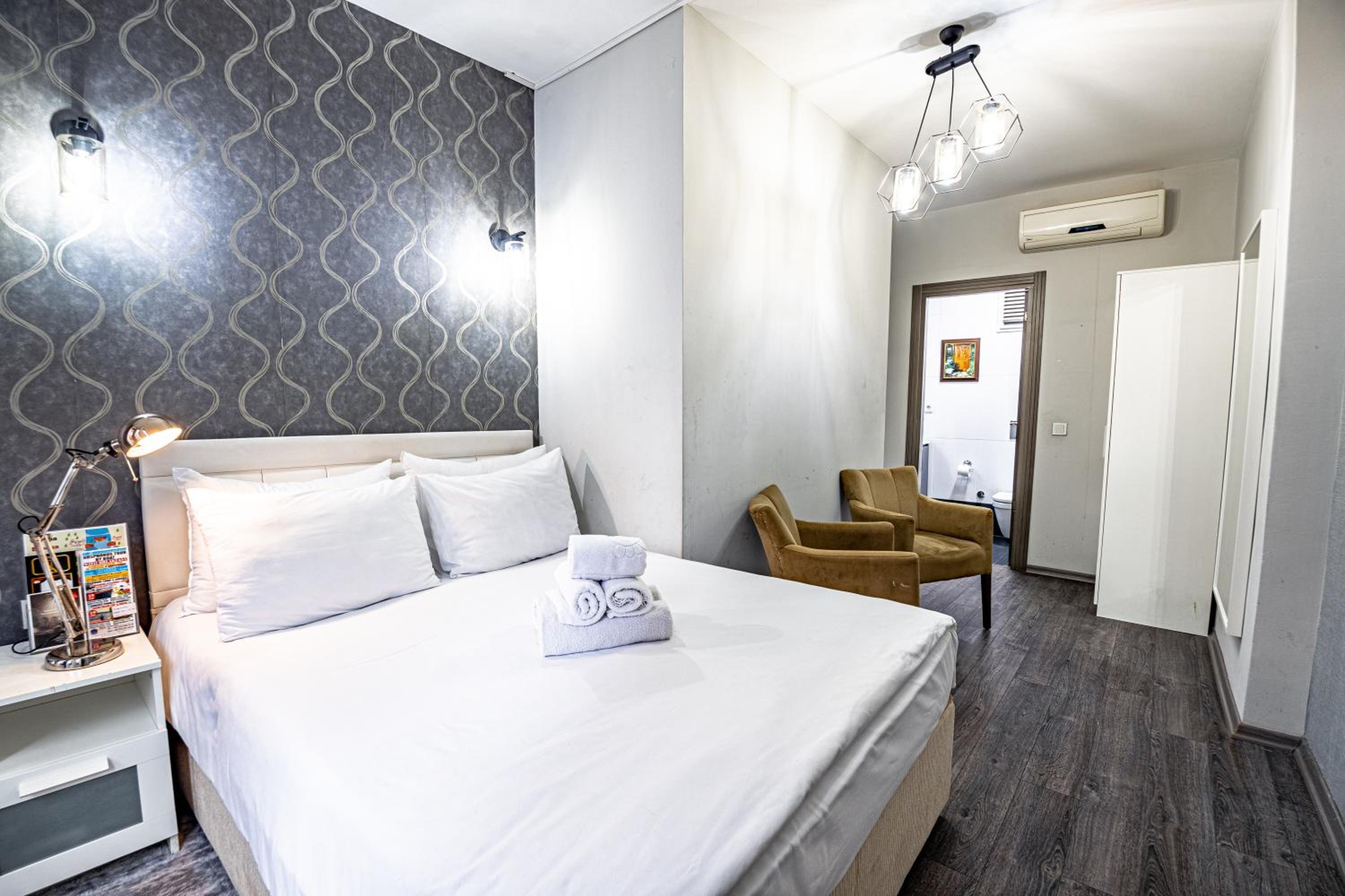 Sultan Konak - Image 38