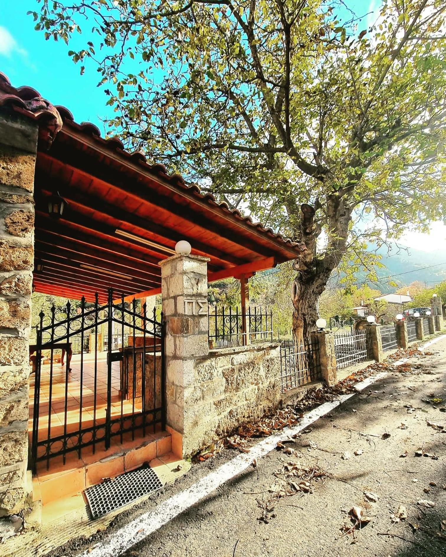 Σπίτι στο βουνό view 5