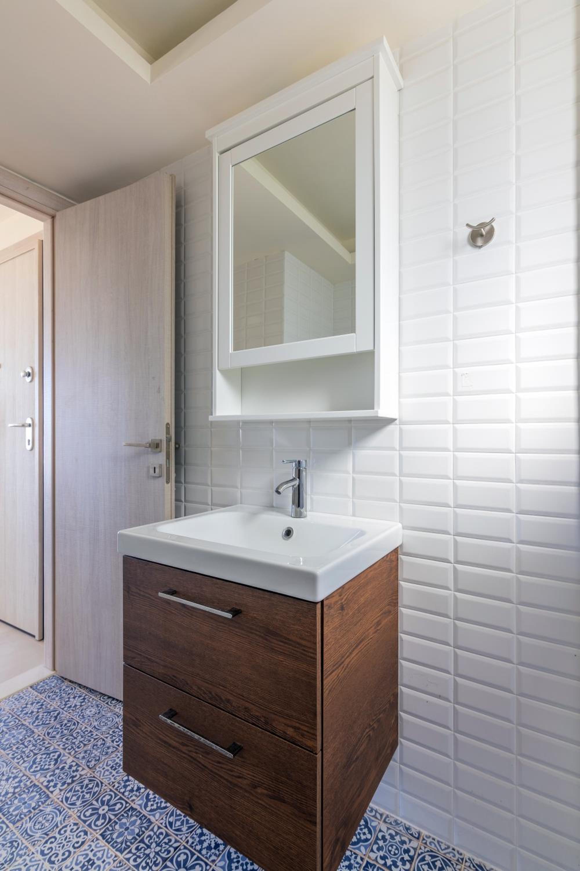 3 Bedroom Villa with Stunning Sea View & Private Parking photo 5