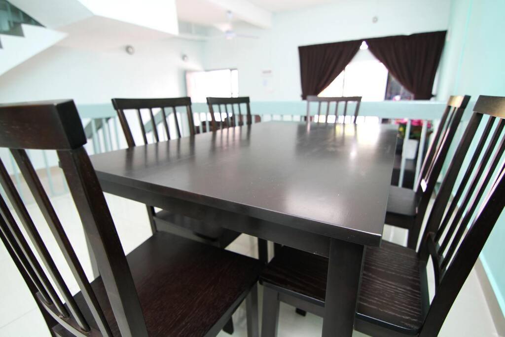 SPHOMESTAY bagan lalang sungai pelek