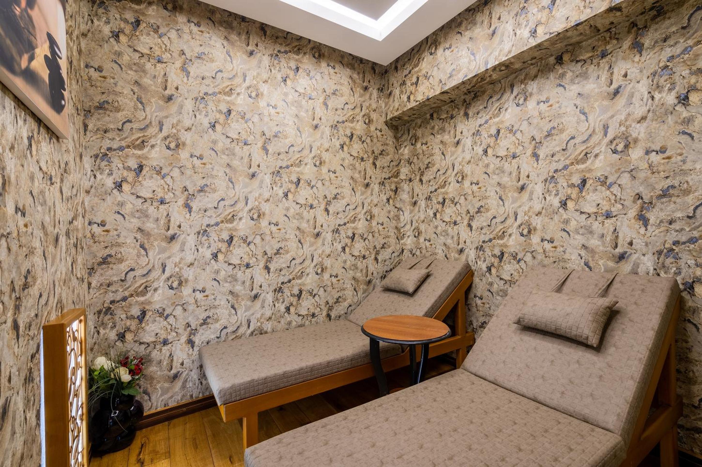 Puding Hotel - Image 7