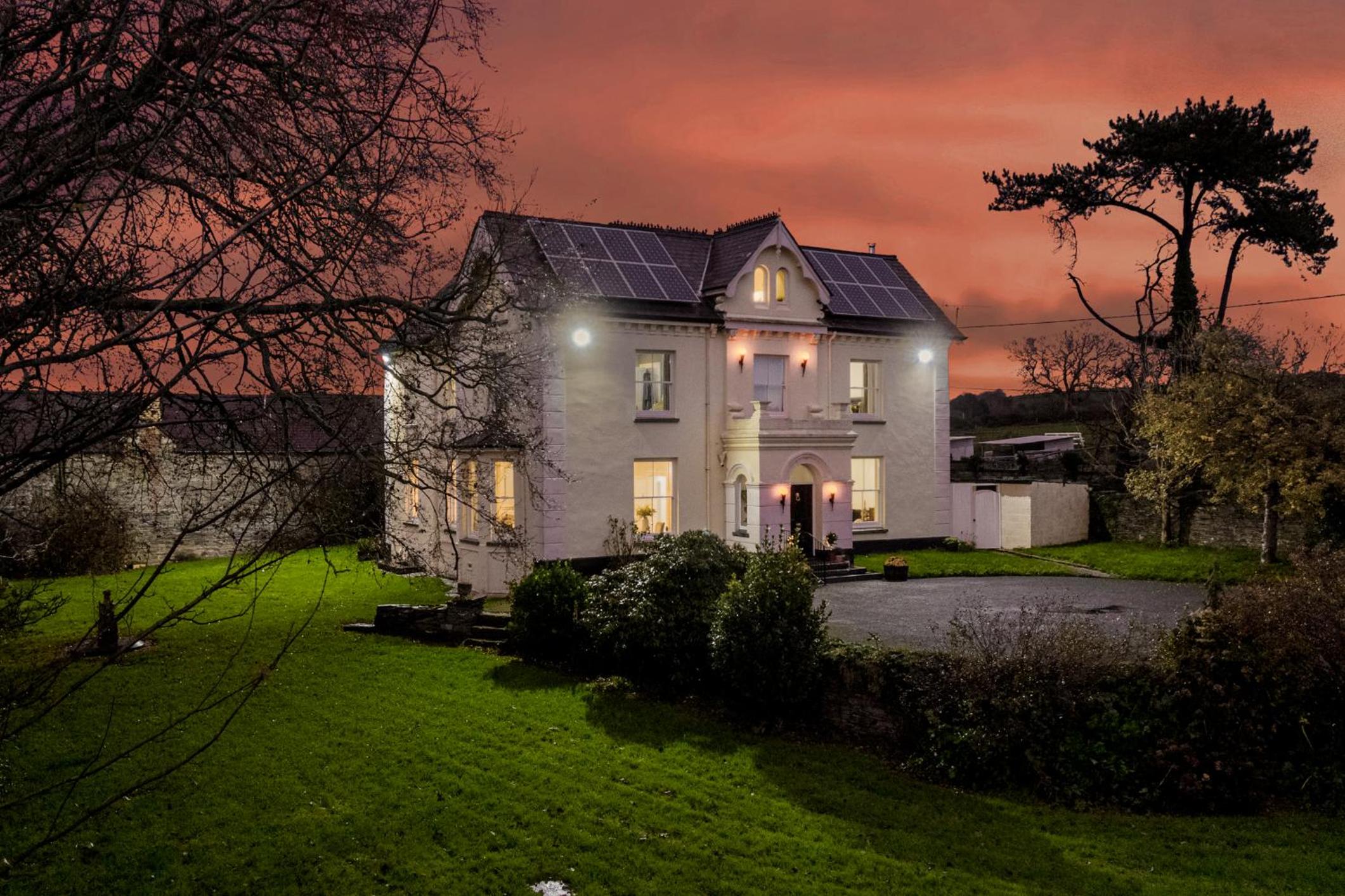 Caemorgan Mansion
