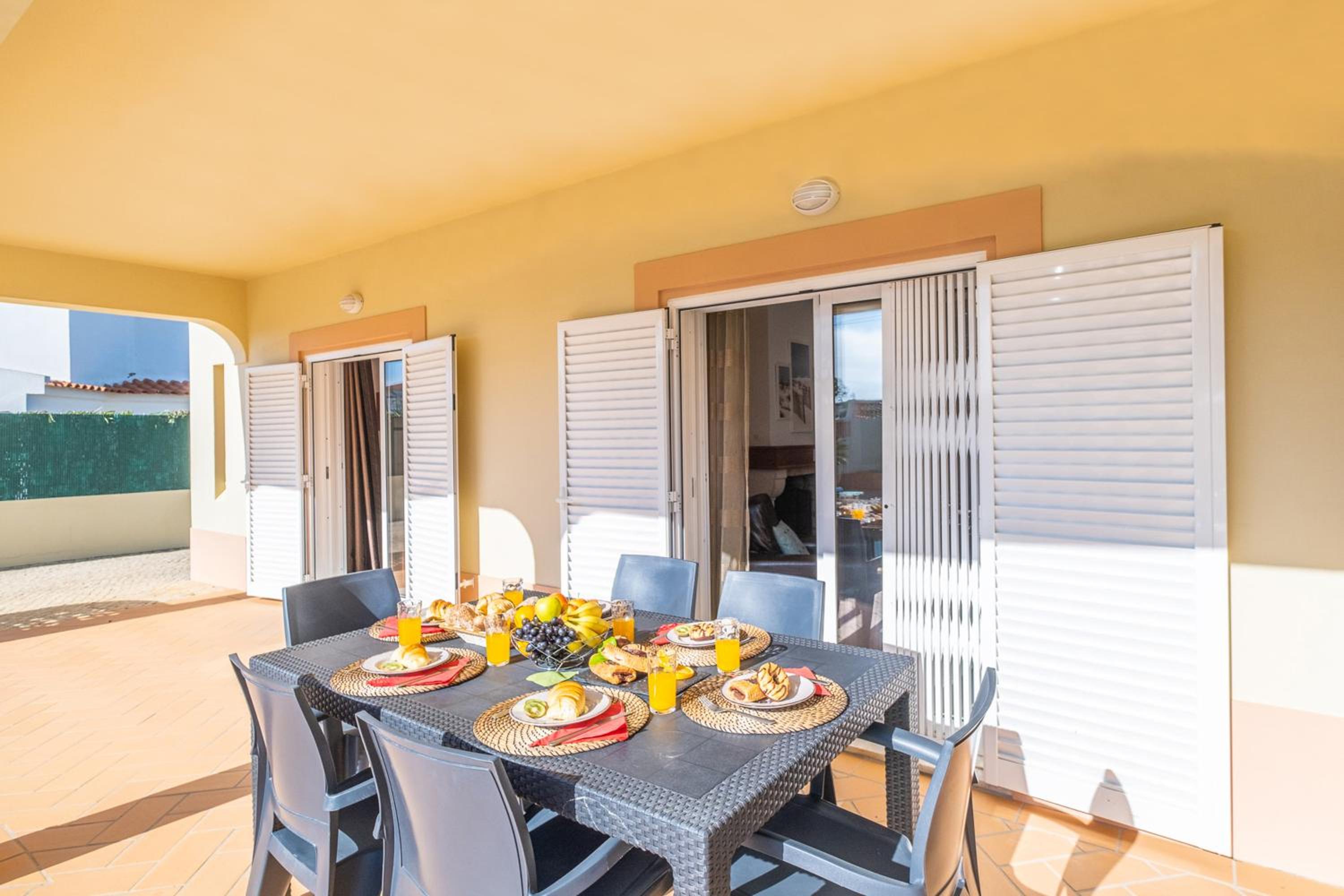 Villa Canguu - Piscina aquecível e BBQ na Galé, Albufeira view 3