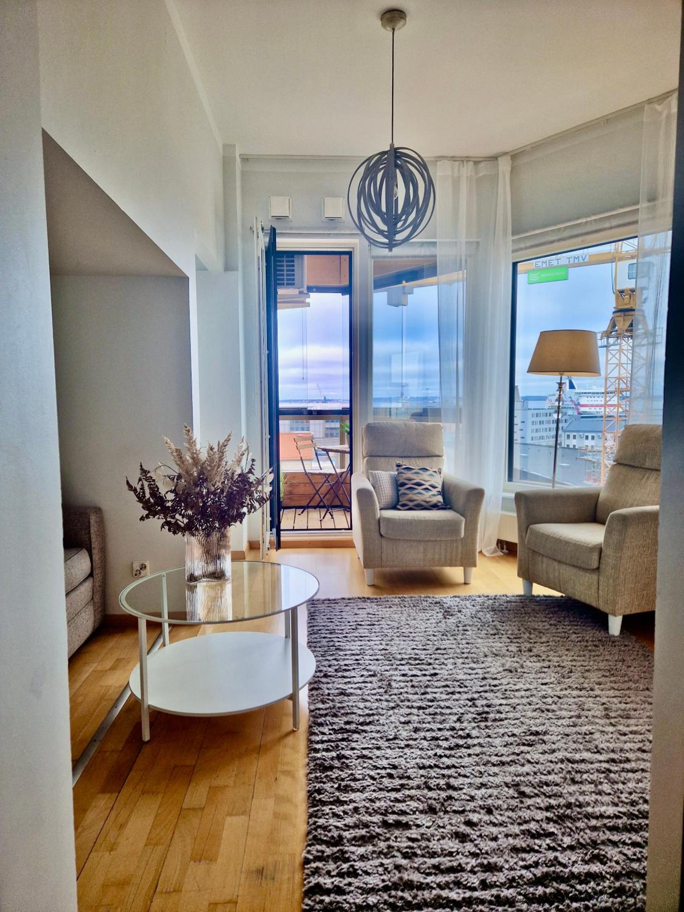 Lootsi apartment with sauna, next to Old Town, City Center, Port view 4