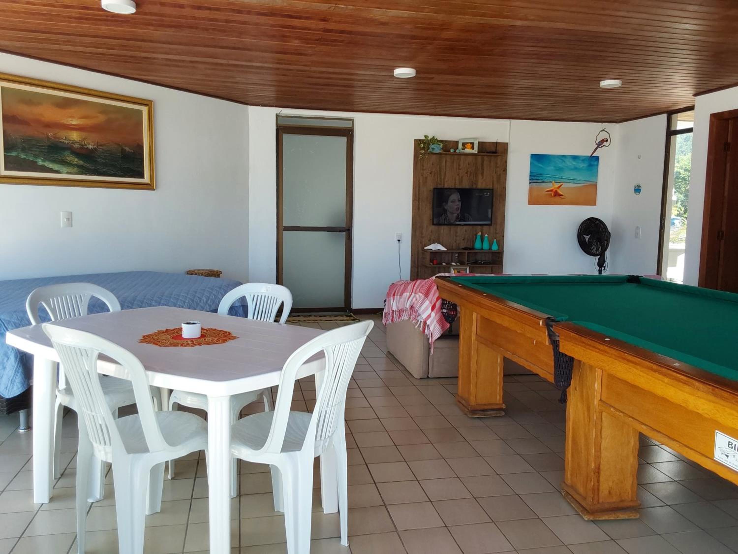 Apartamento em Canasvieiras perto do mar