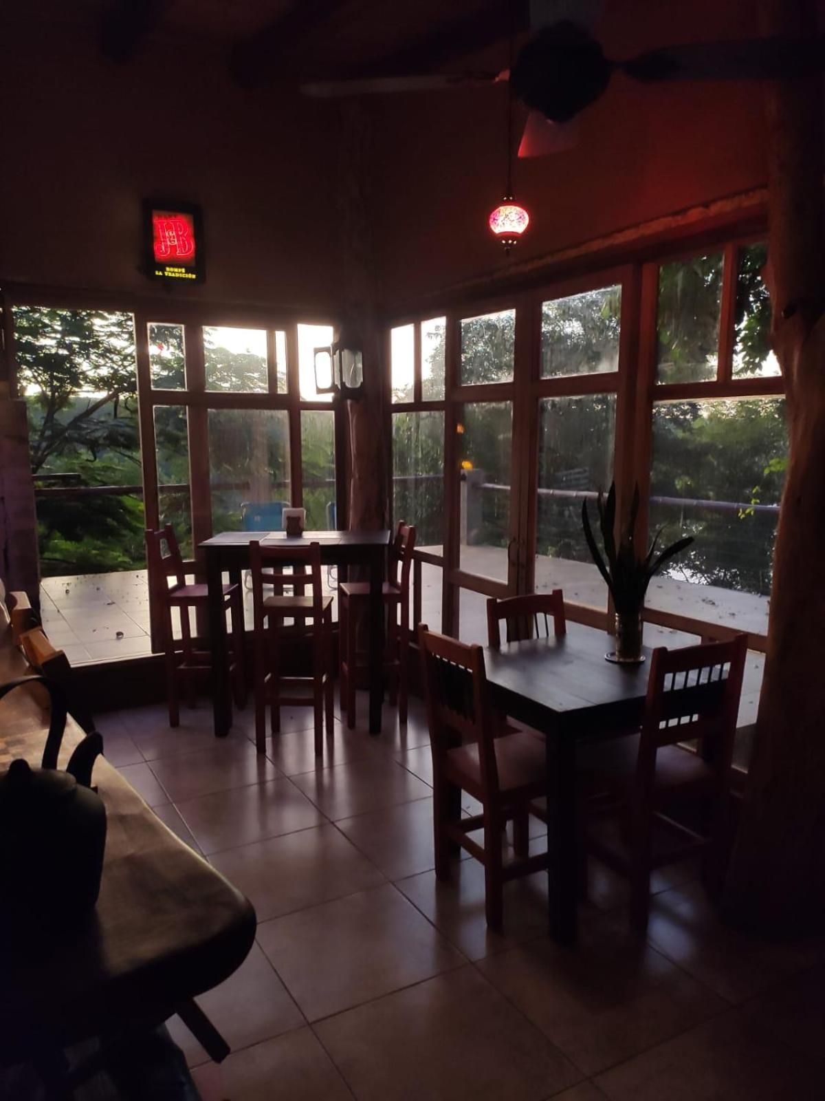 Parana Inn