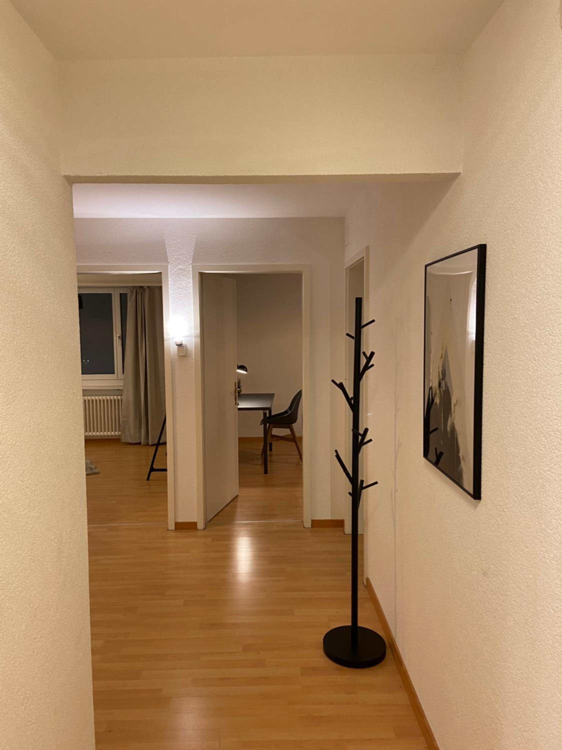 Photo 33