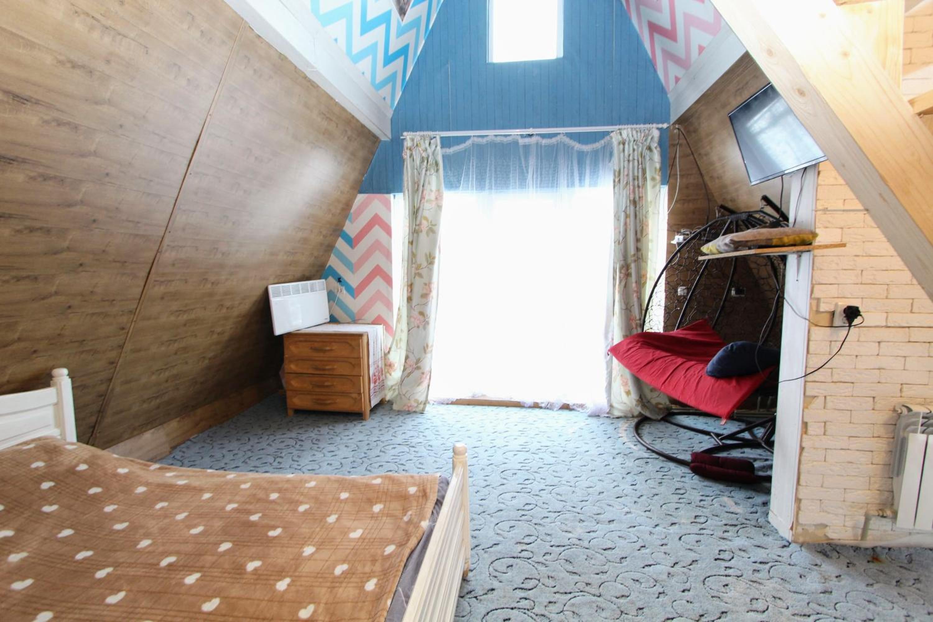 Photo 7