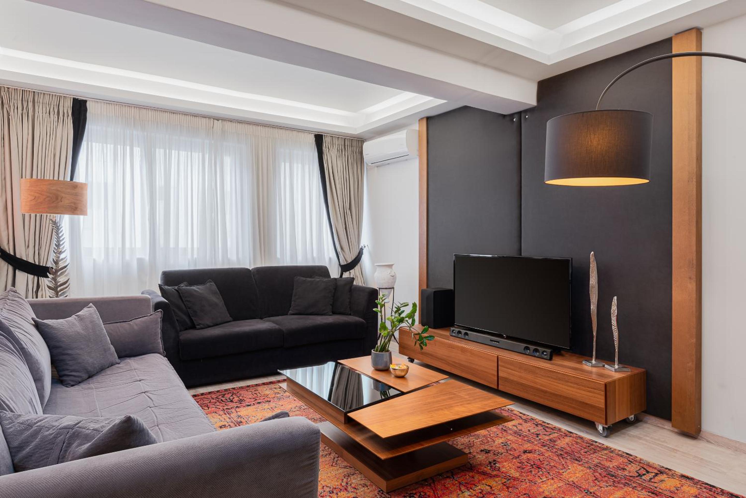 Acropolis Luxury Living
