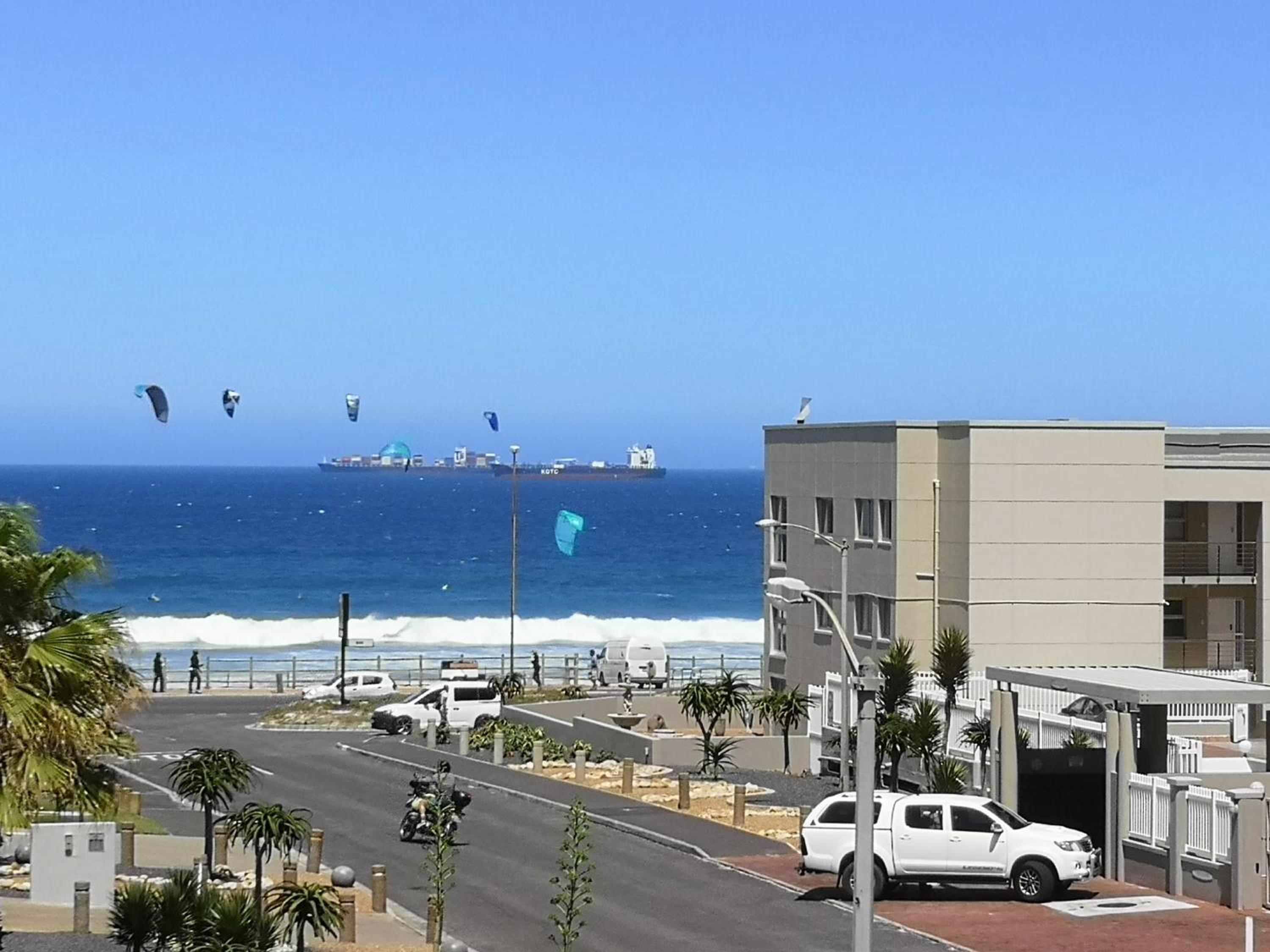 Blouberg Beach Luxury Apartment