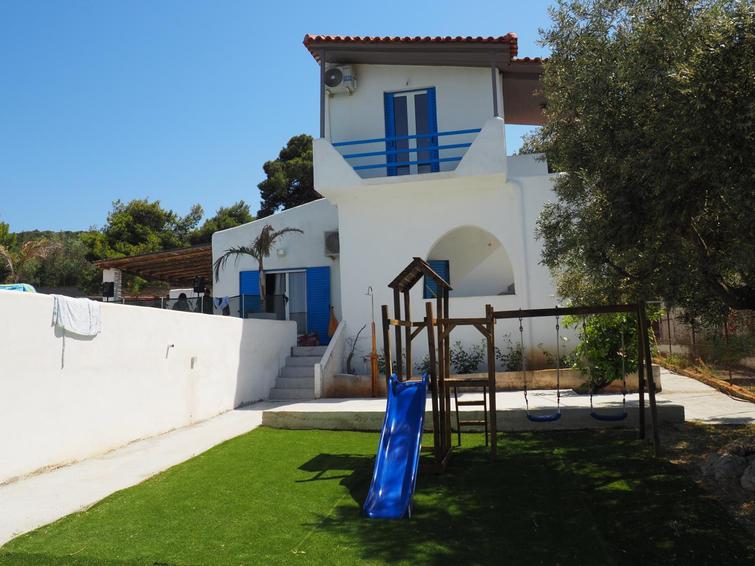 Photo 16