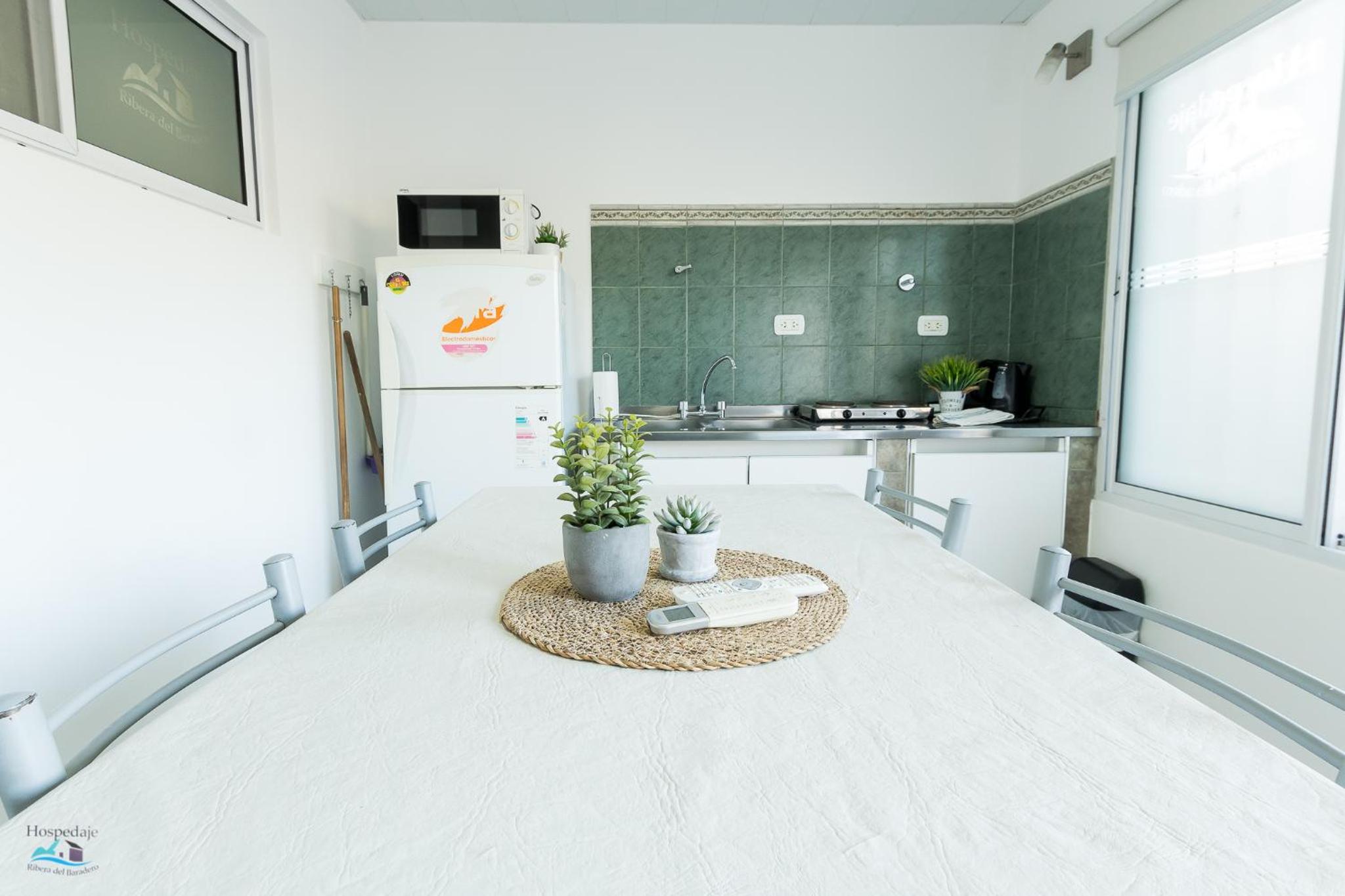 Apart Hotel Ribera del Baradero - Pileta Climatizada