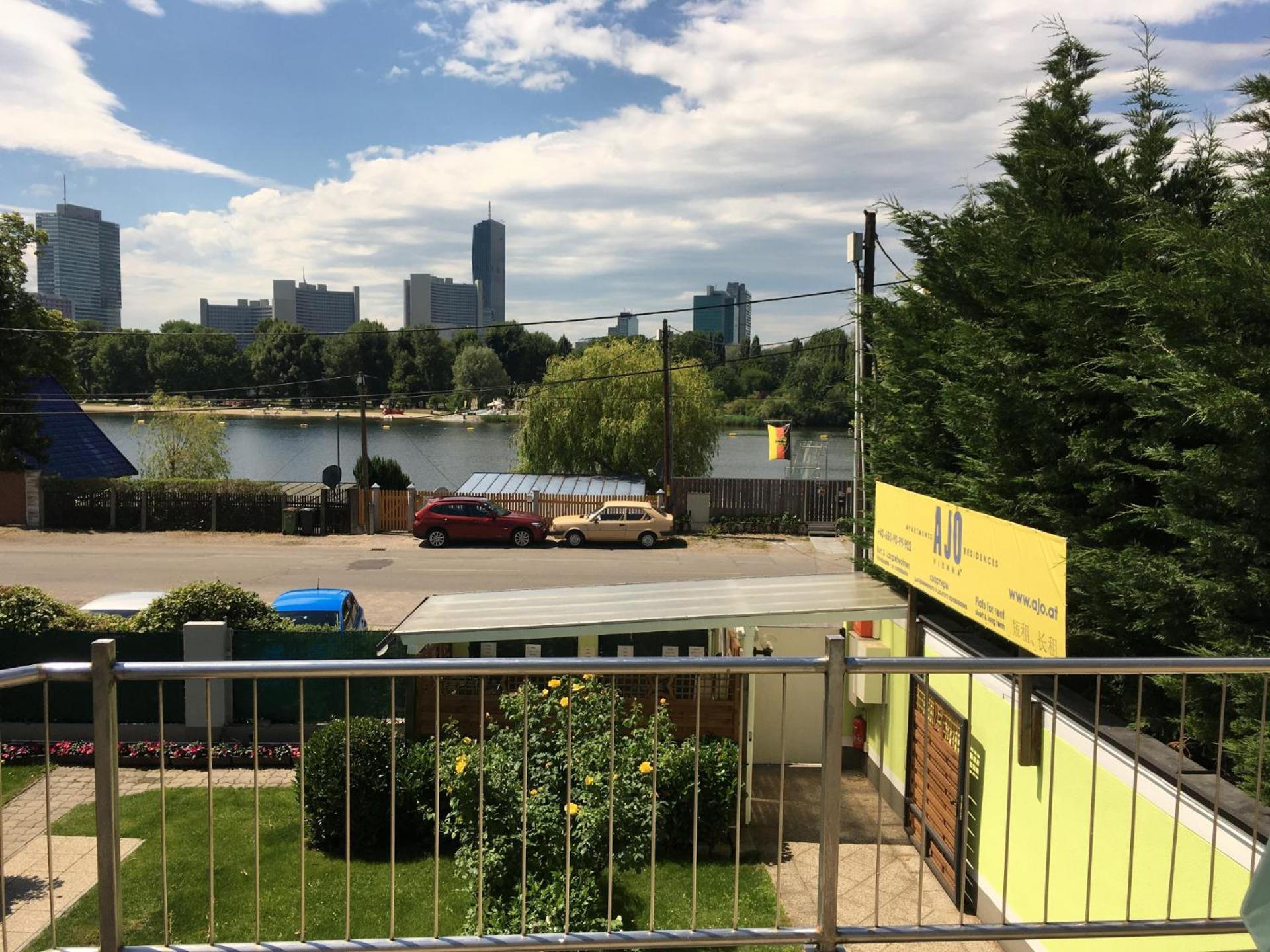 AJO Apartments - Alte Donau Lake View Penthouse - Self-Check-in