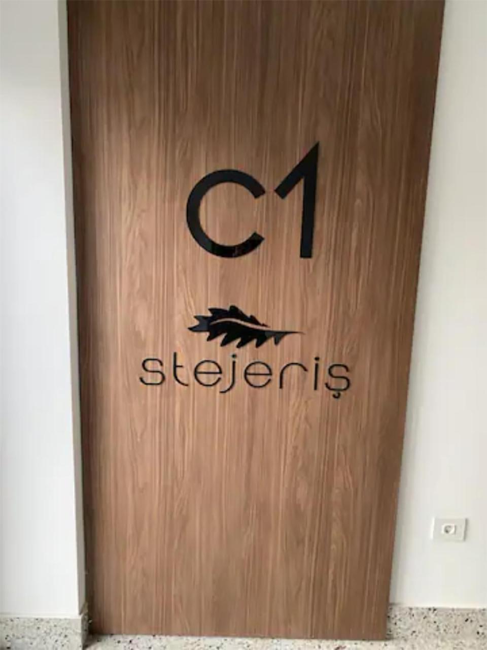 Stejeris Apartment