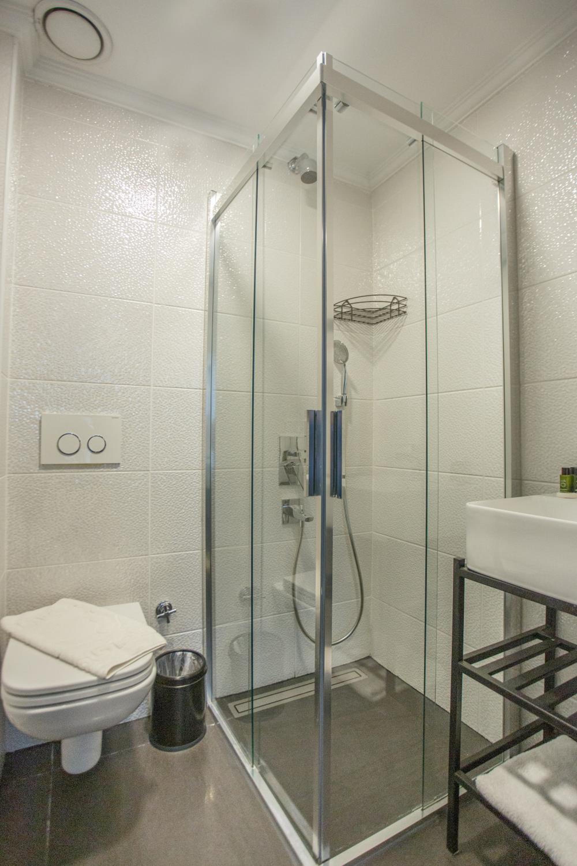 Petrion Otel - Image 47