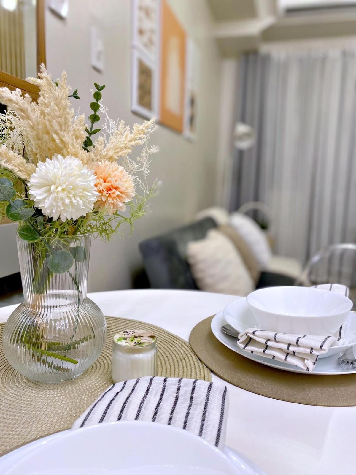 Suite De Padua at S Residences MOA view 3