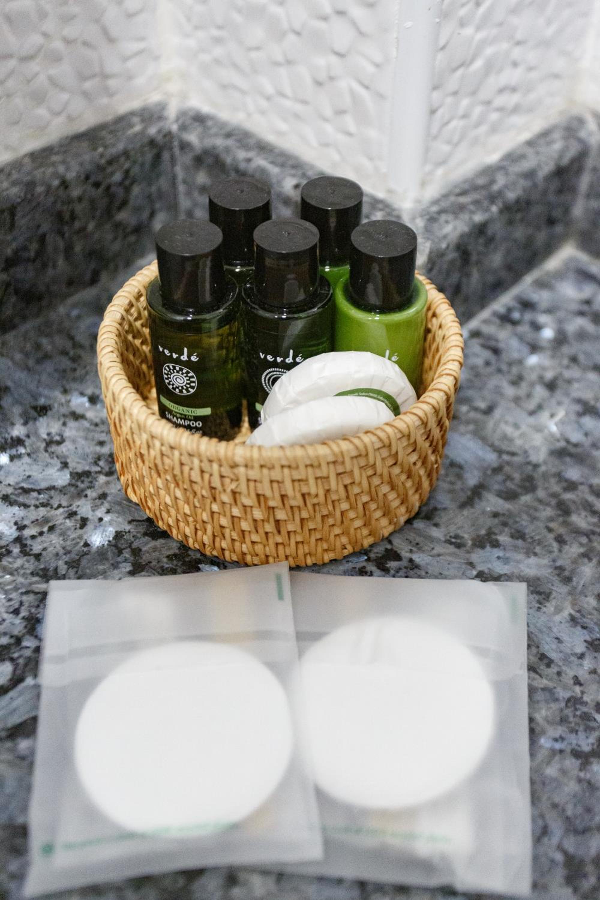 Petrion Otel - Image 90