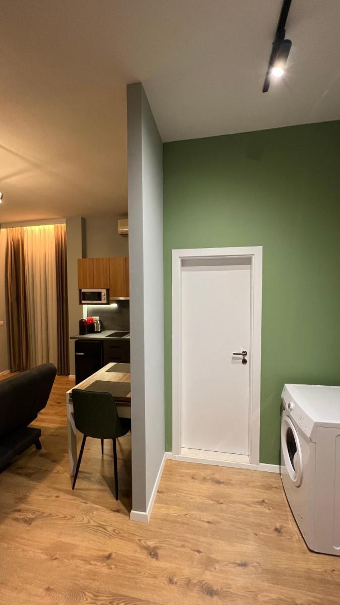 Comfy Modern Luxury - Central photo 2