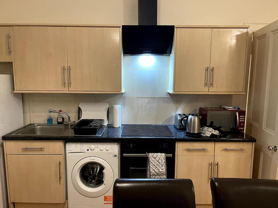 Oxford Apartment