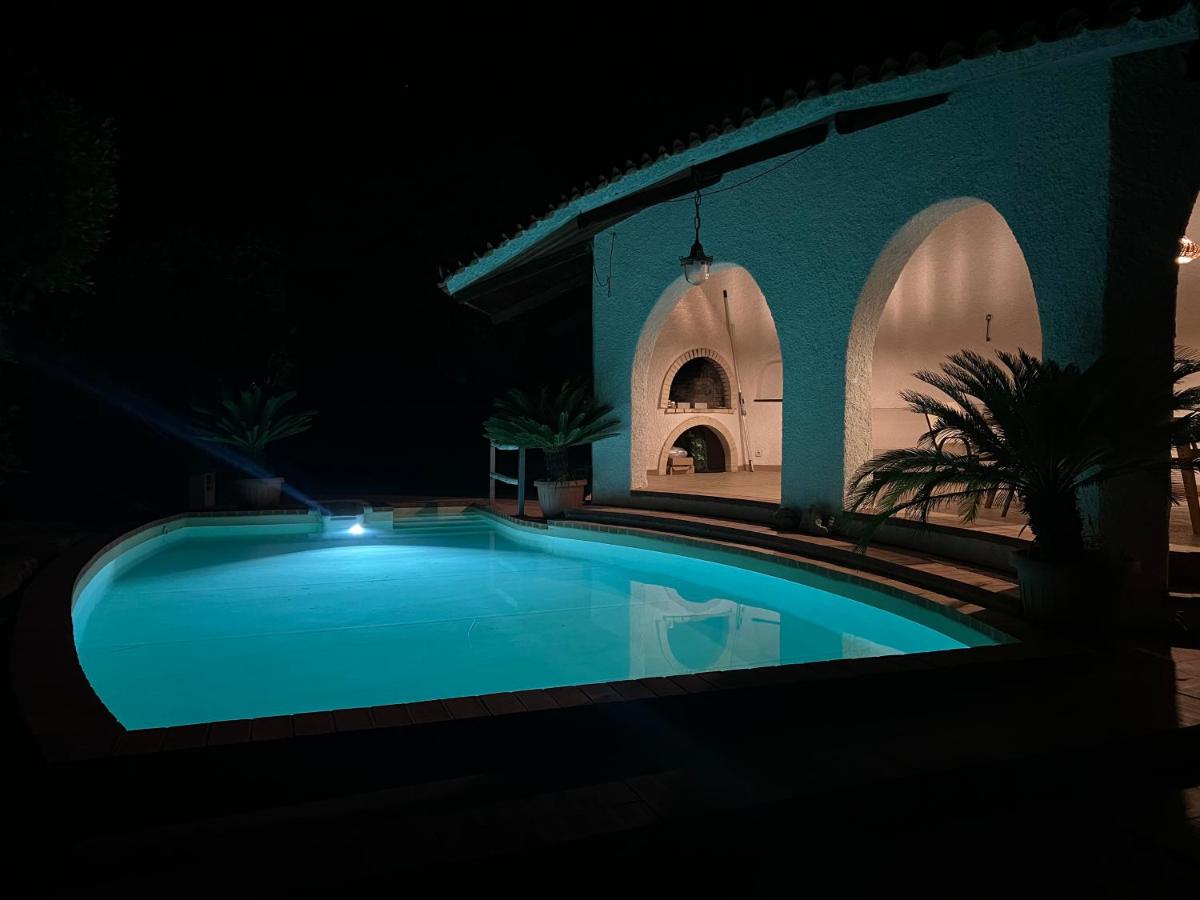 Photo 46