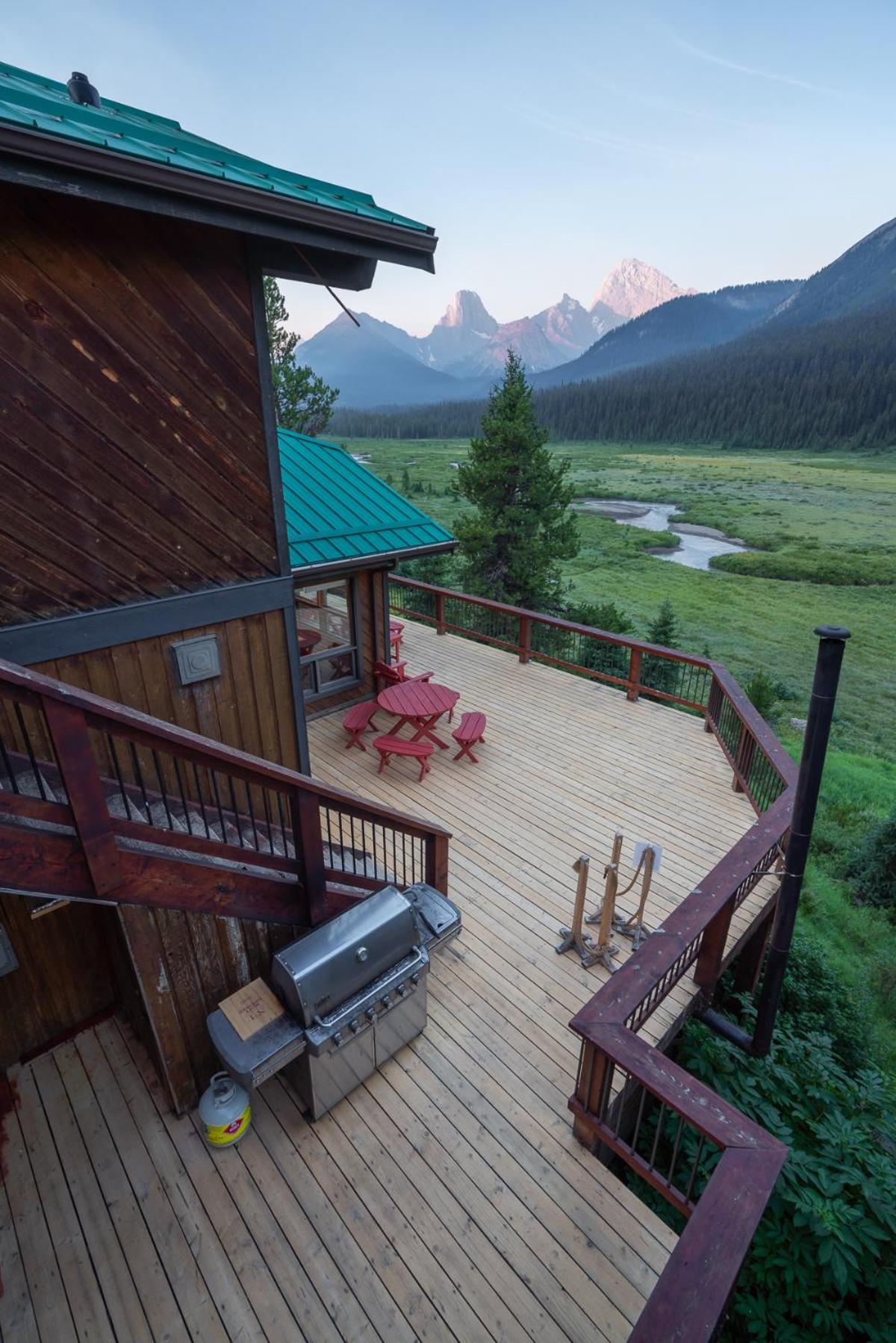 Mount Engadine Lodge