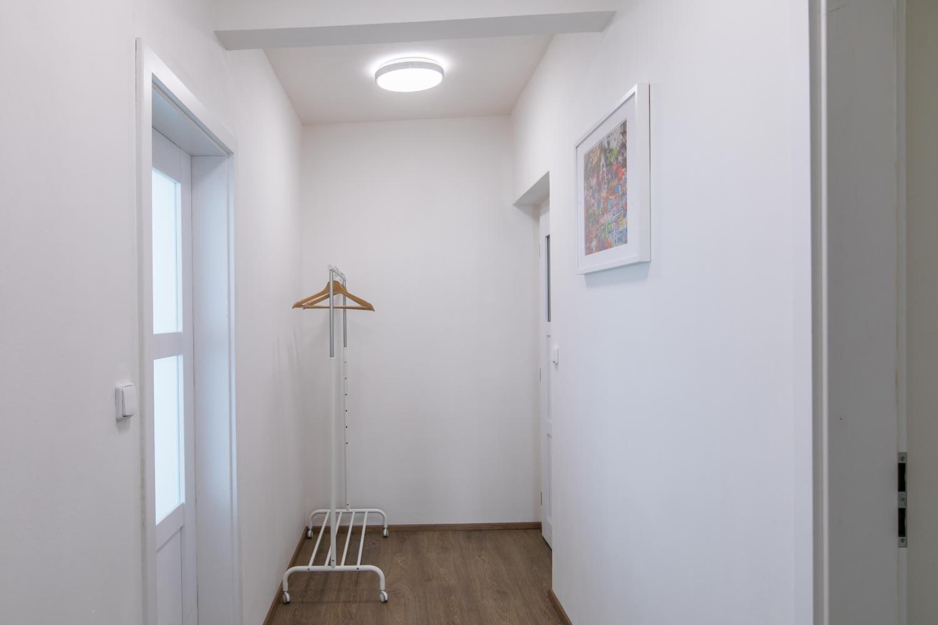 Cozy apartment in quiet courtyard near Charles Bridge