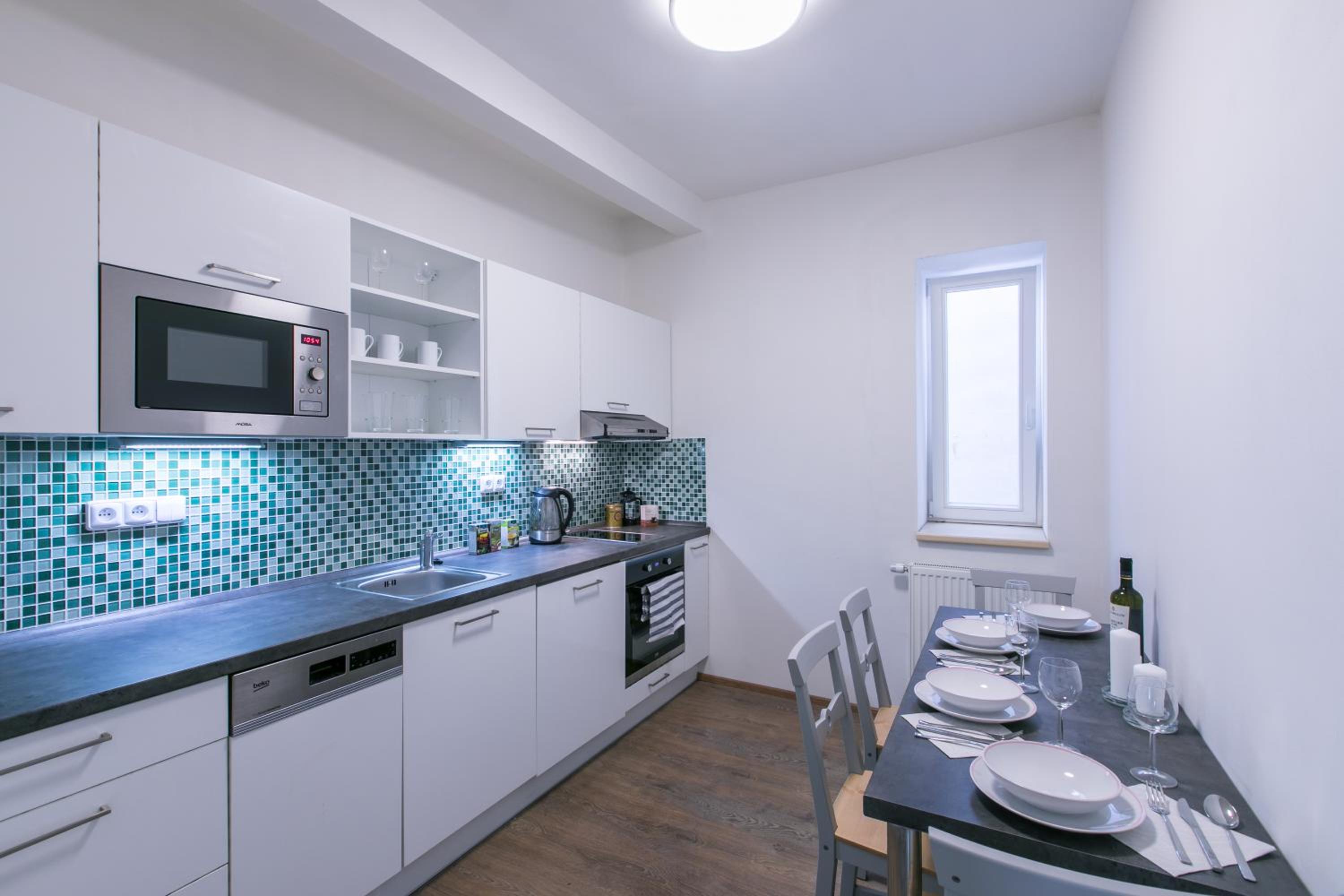 Cozy apartment in quiet courtyard near Charles Bridge