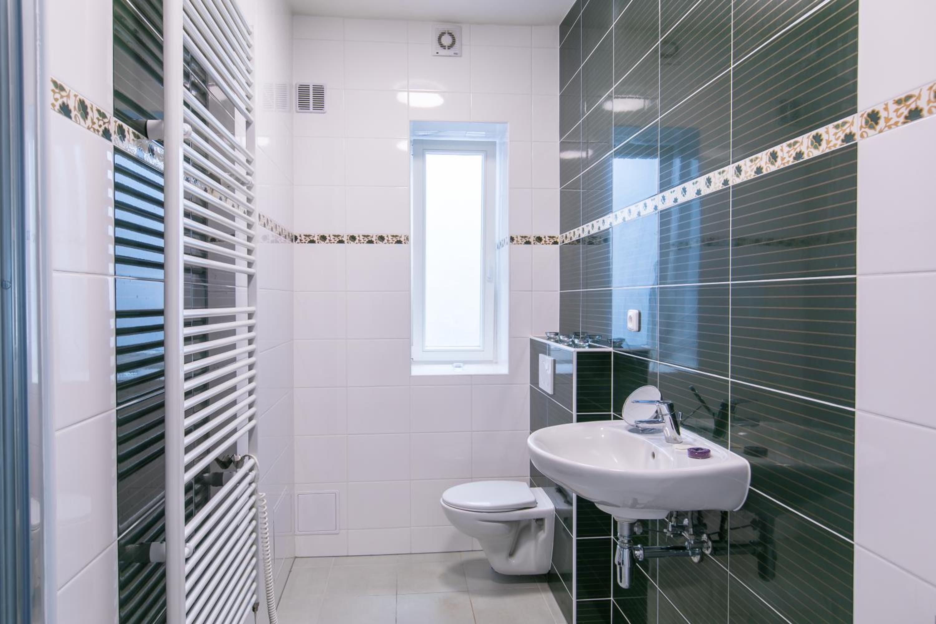 Cozy apartment in quiet courtyard near Charles Bridge