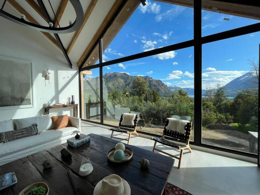 Imponente casa en Arelauquen Golf & Country Club