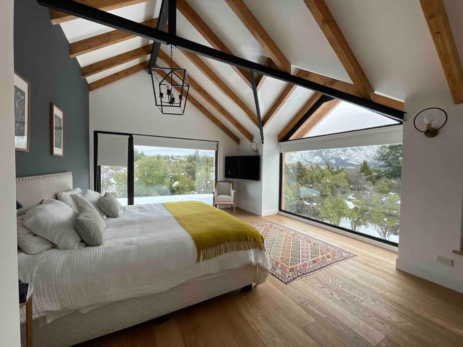 Imponente casa en Arelauquen Golf & Country Club