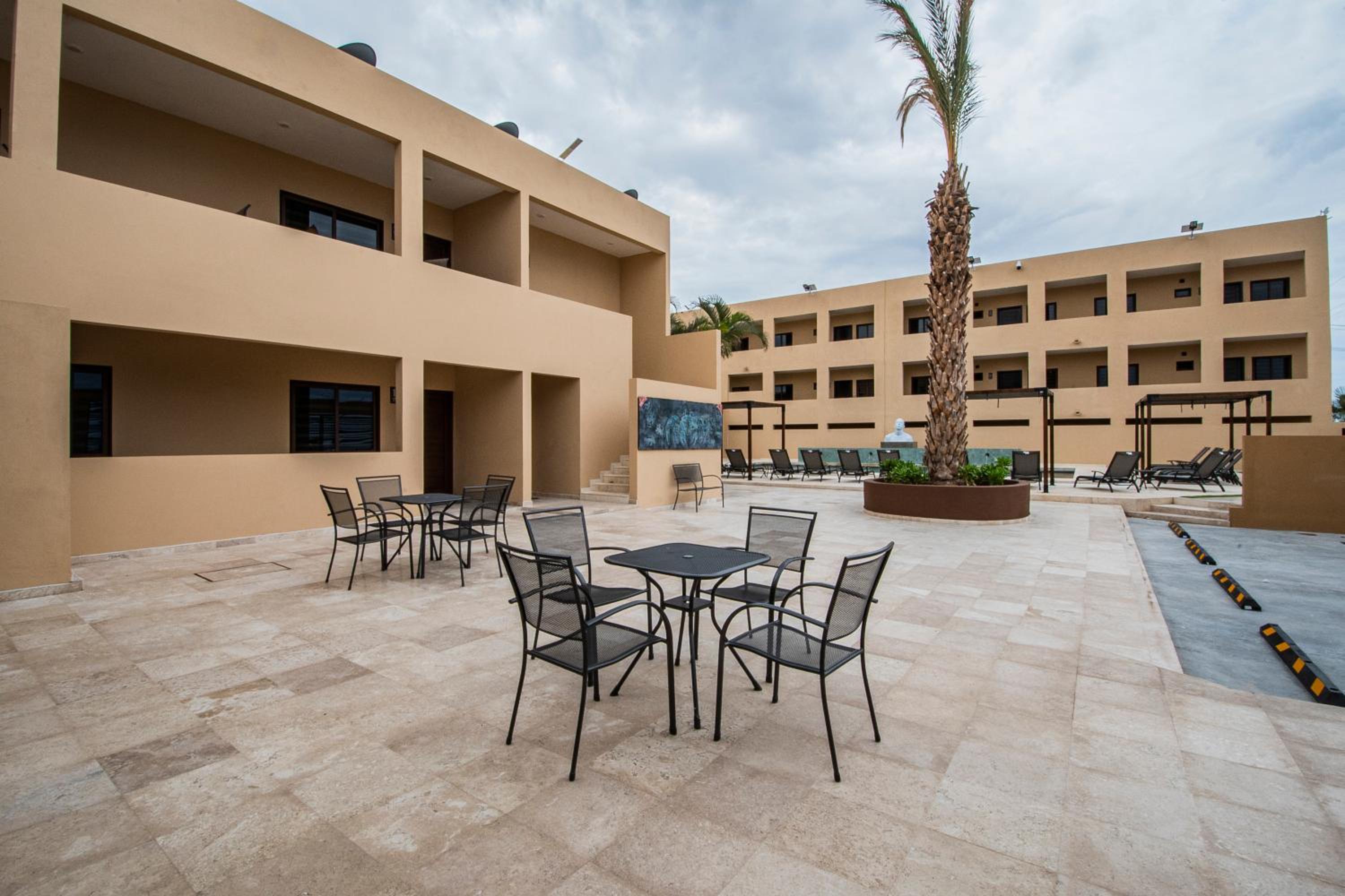 Hotel Departamentos La Roqueta - Image 1