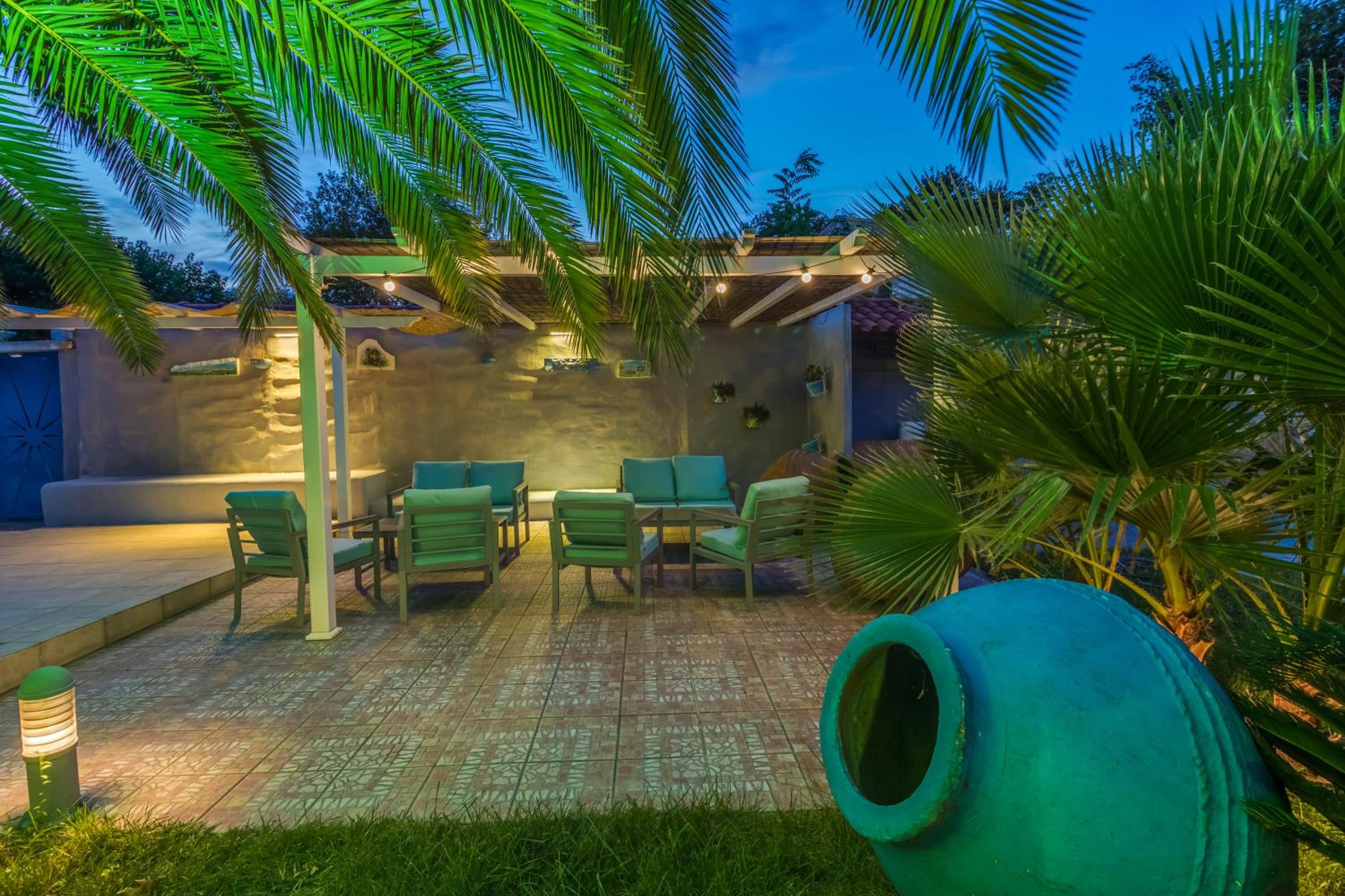 outdoor BBQ area
