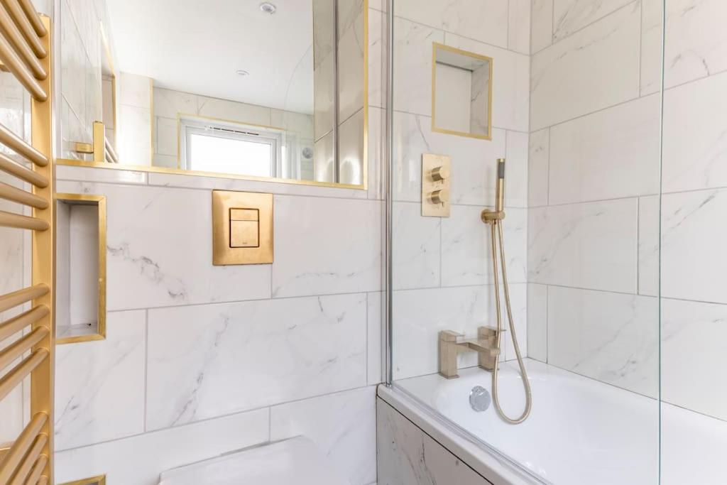 Riverside serviced apartments