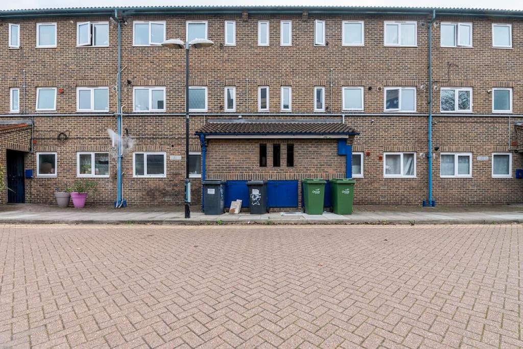 Riverside serviced apartments