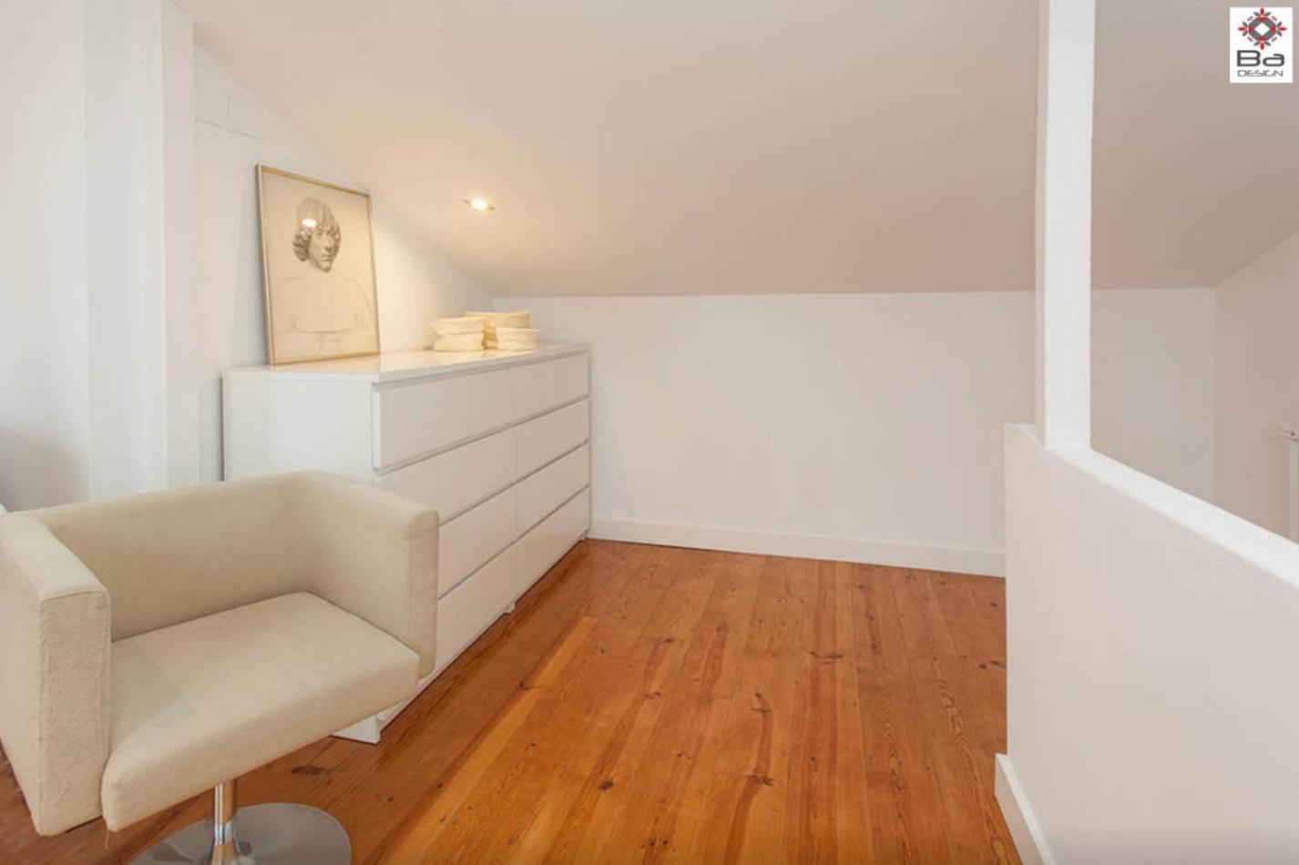 Design Duplex Apartment BA/ Chiado view 3
