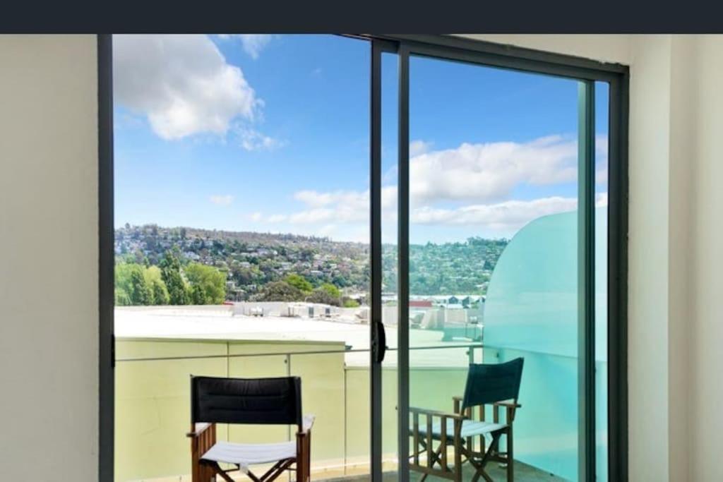 Three bedroom apartment in Sebel complex- on site restaurant, room service, gym and parking