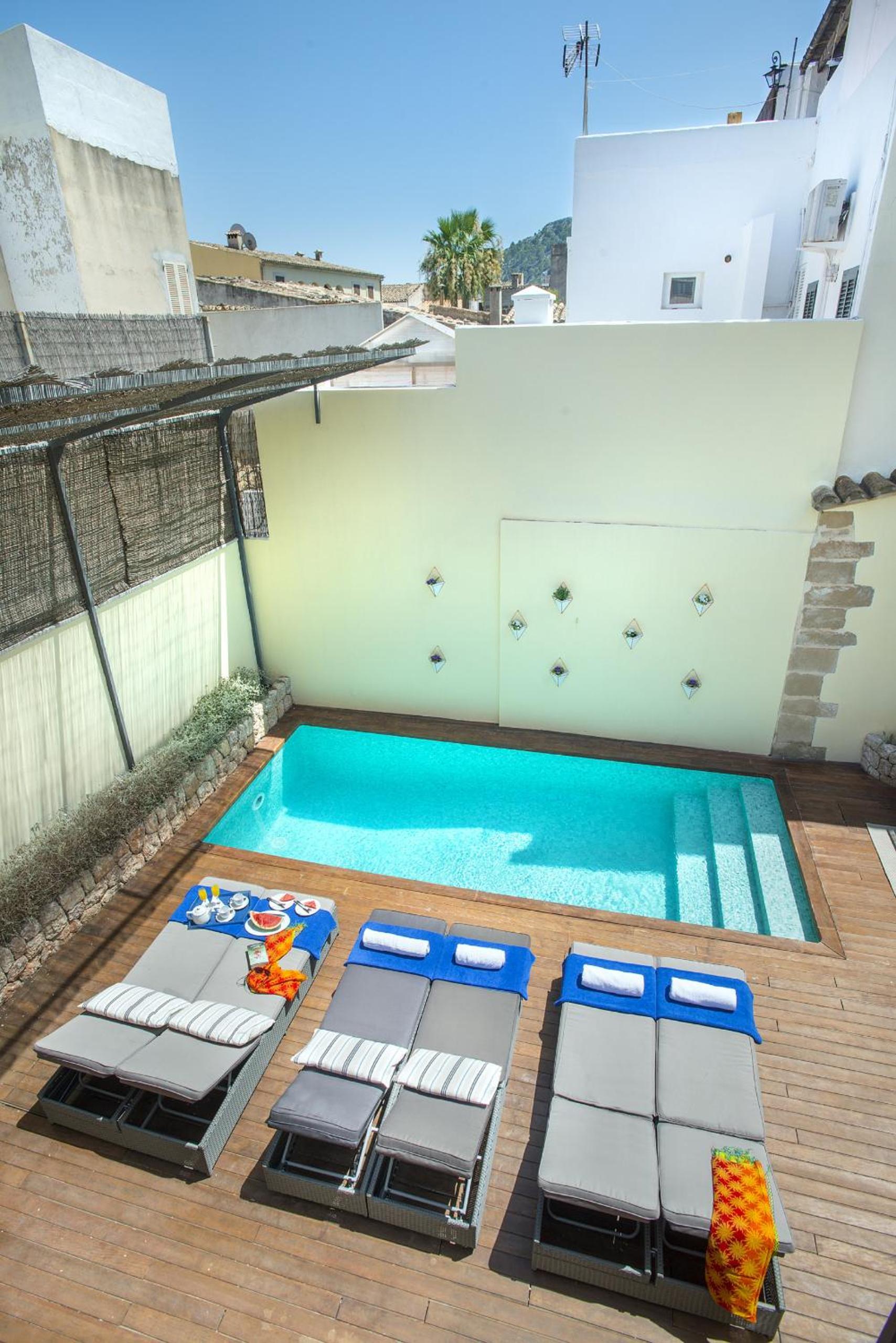 Owl Booking Villa Alvarez - 5 Min Walk to Old Town Center photo 3
