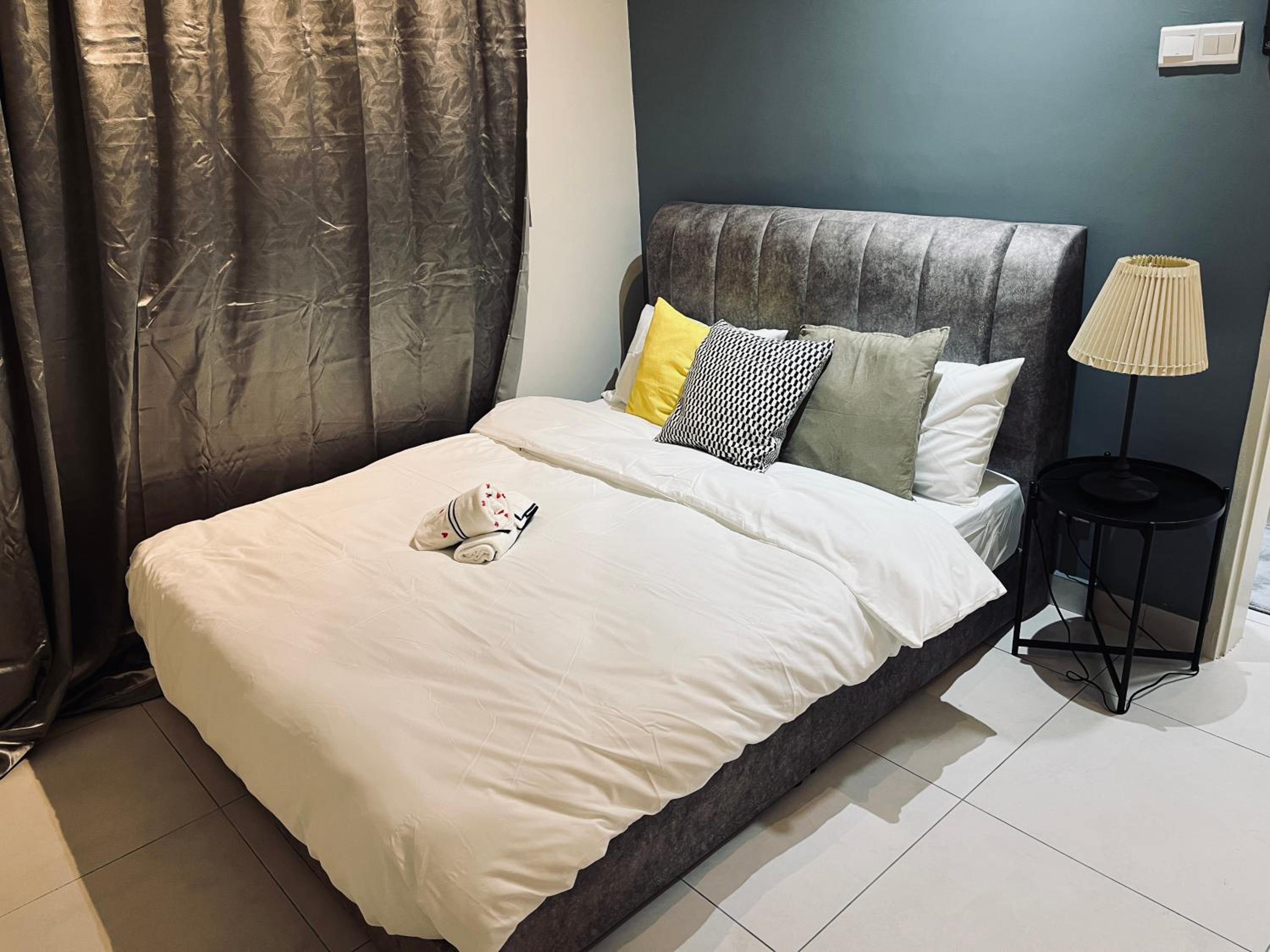 Maxim 2 bedrooms MRT station Cheras Kuala Lumpur HomeStay