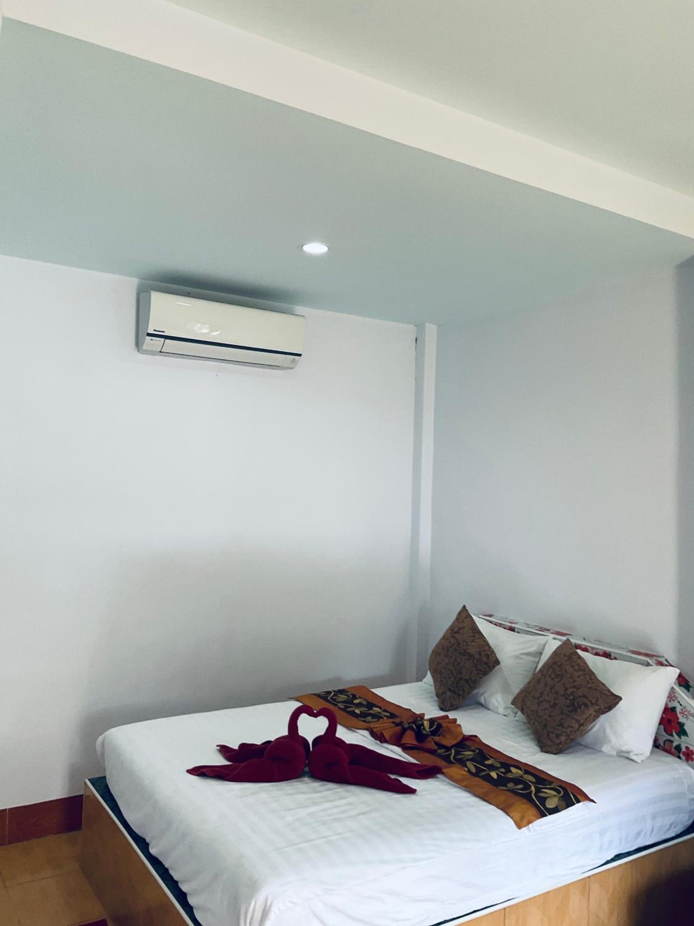 Hassana Garden Home